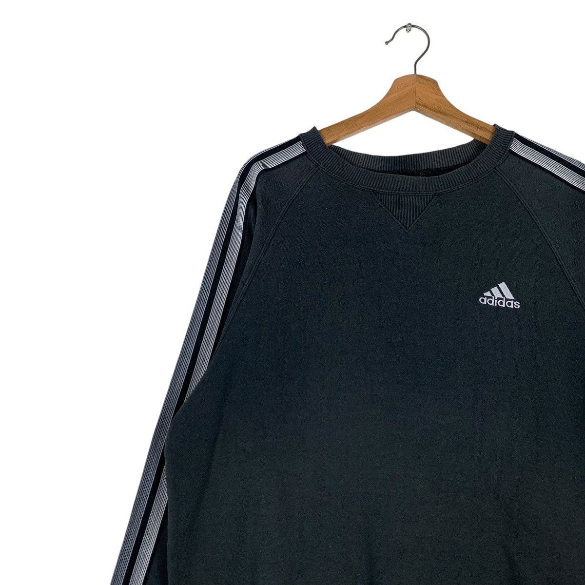 Adidas Y2K ADIDAS Embroidery Small Logo Sweatshirts #1405-C64 Size US L / EU 52-54 / 3 - 6 Thumbnail