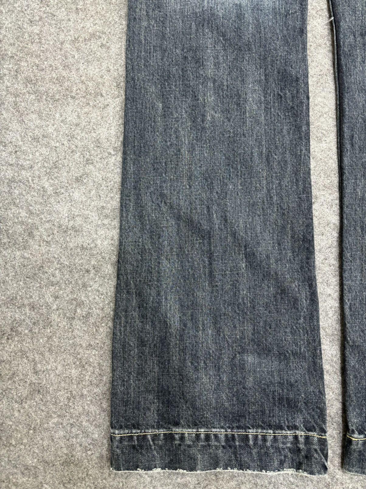 Japanese Brand × Seditionaries 💥Flare💥Insane Urban Craft Unfinishd Edge Distrssd Denim F475 Size US 34 / EU 50 - 21 Thumbnail