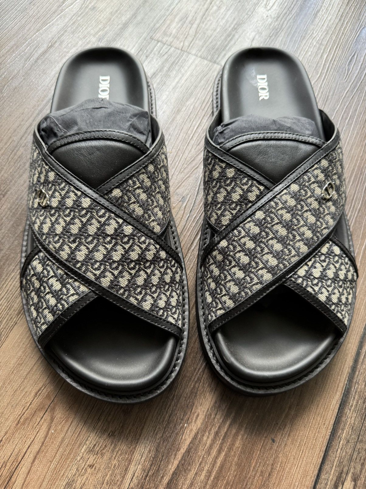 Dior Alyx Oblique All Over Pattern Rollaco The Oblique Canvas By Dior: A Sign of Desire - ICON-ICON main image 4