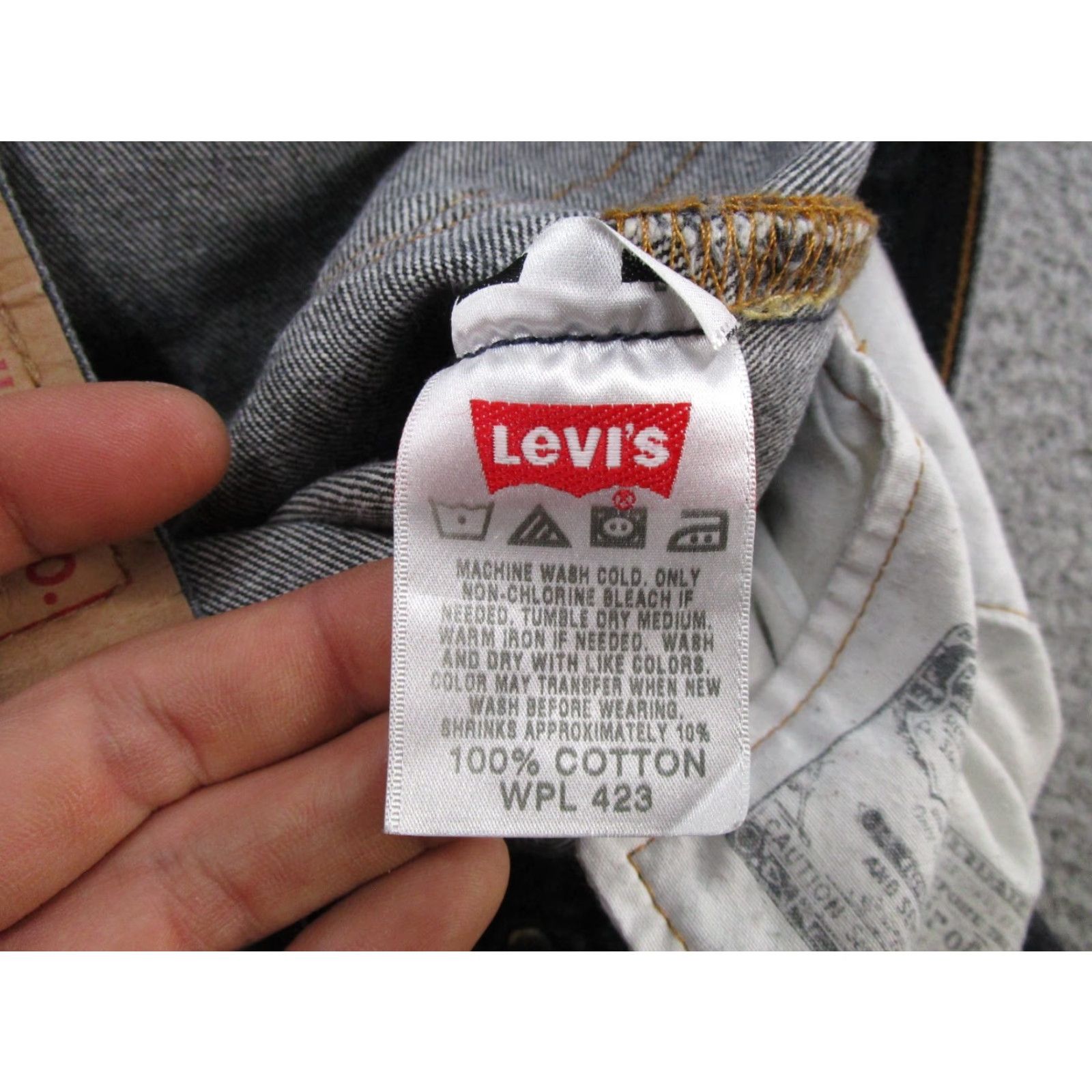 Levi's Vintage Levi's 501 Jeans Black 36x30 Button Fly Straight 34x28 Men Regular Denim Cotton Jeans Y2K Mens Black Size US 36 / EU 52 - 6 Thumbnail