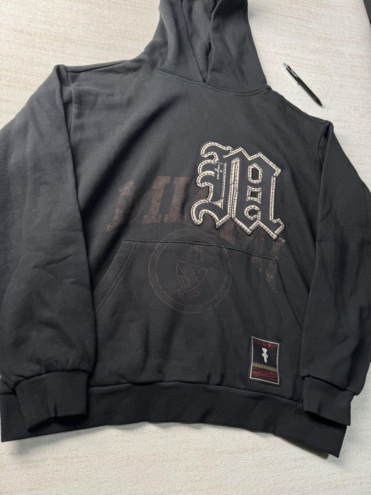 Mitchell & Ness × Travis Scott Miami hurricanes hoodie Size US L / EU 52-54 / 3 - 1 Thumbnail