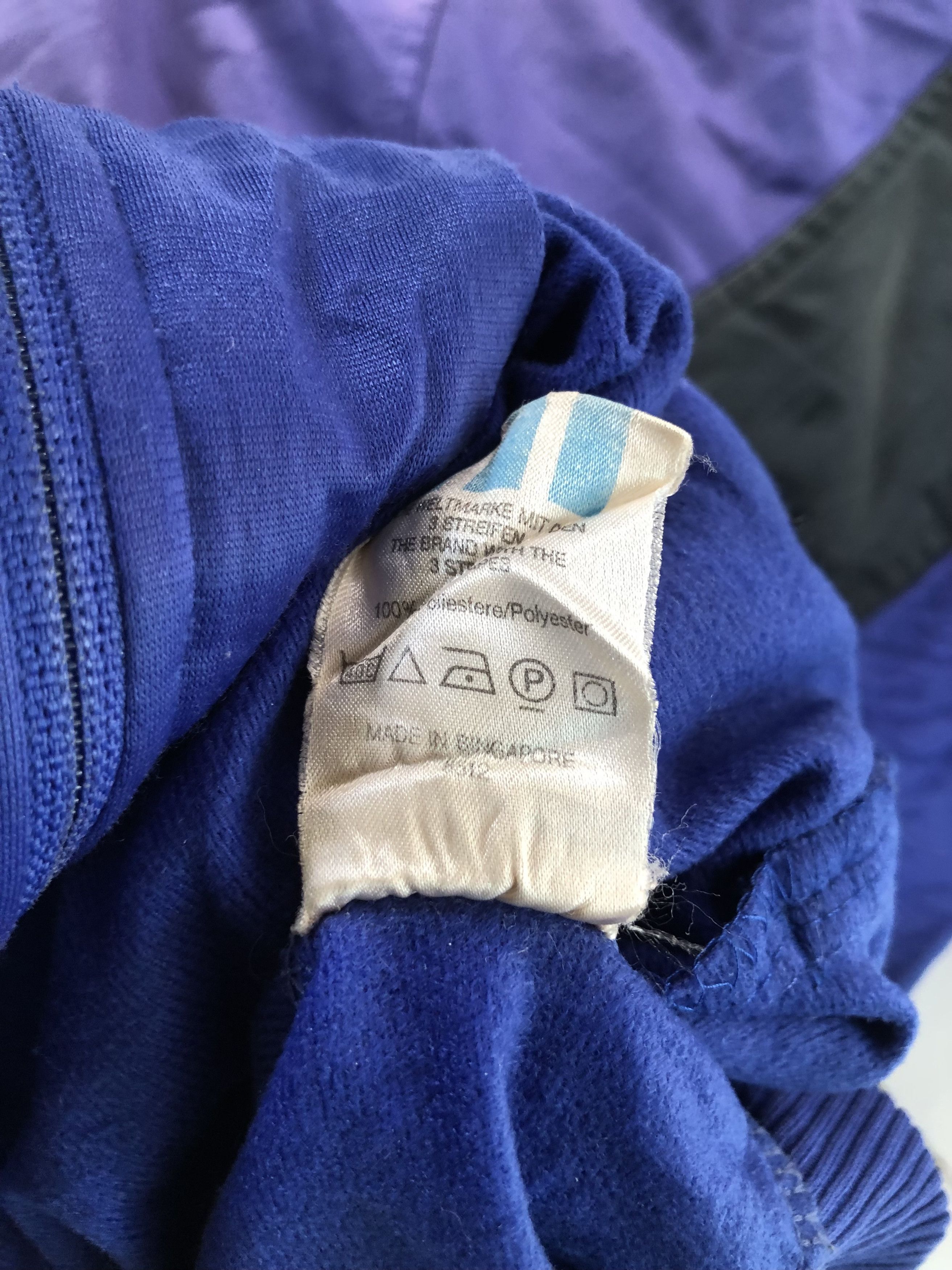 Adidas VINTAGE ADIDAS TRACK JACKET Size US M / EU 48-50 / 2 - 6 Thumbnail