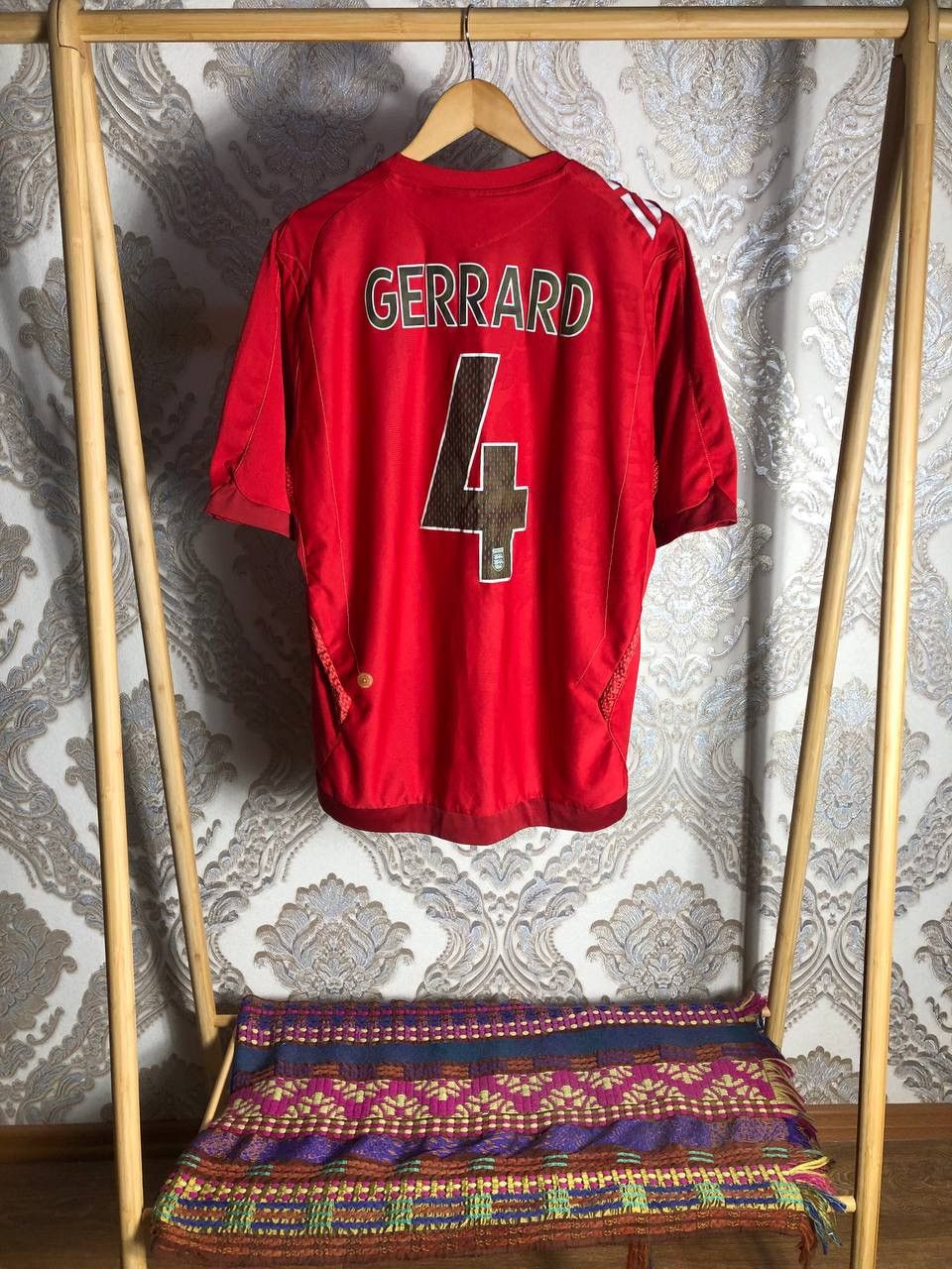 Umbro VINTAGE UMBRO ENGLAND RETRO SOCCER JERSEY LIVERPOOL Y2K 90s Size US XL / EU 56 / 4 - 1 Thumbnail
