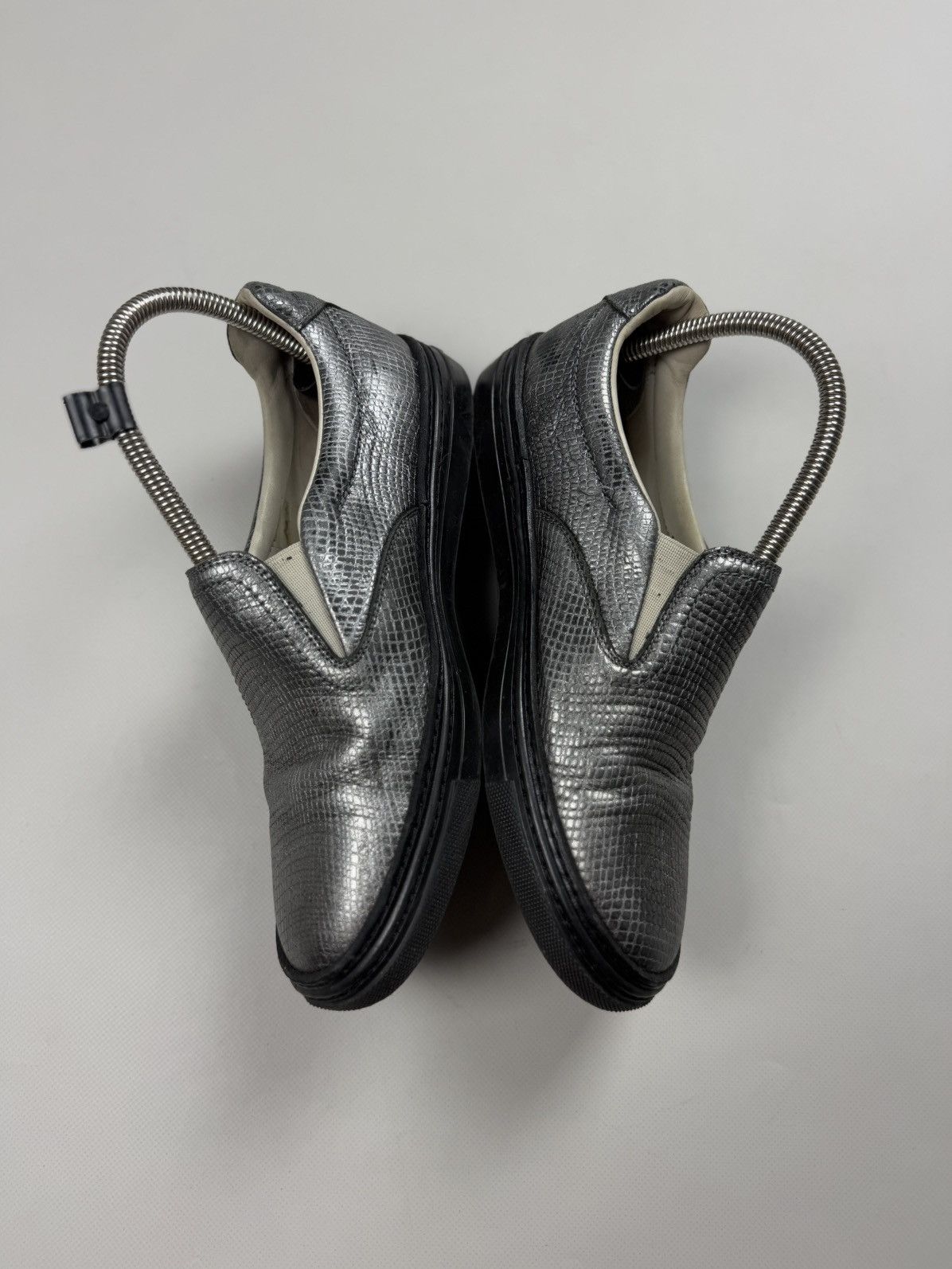 Maison Margiela Maison Margiela Ladies Low Top Slip On Shoes Size 38 / US 8 Size US 8 / IT 38 - 15 Thumbnail