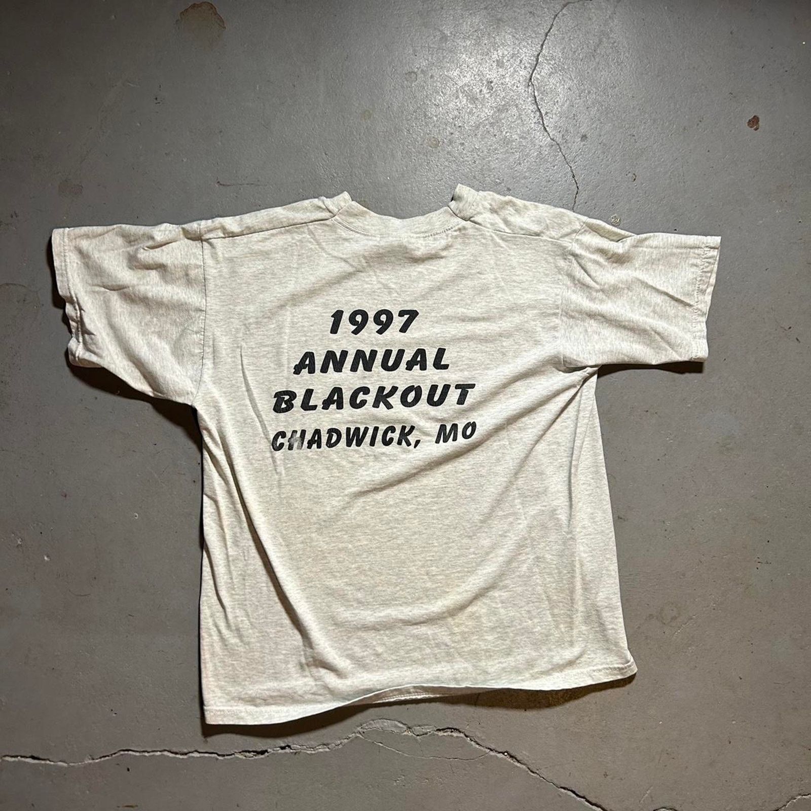 Gildan 90s annual black out chadwick Size US L / EU 52-54 / 3 - 2 Thumbnail