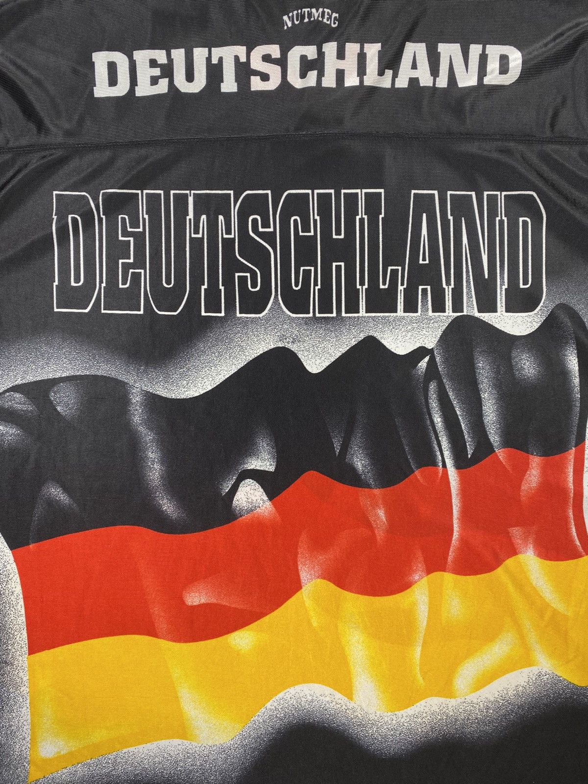 Vintage Vintage 90’s Nutmeg Mills Germany Deutschland Soccer Jersey Size US XL / EU 56 / 4 - 18 Thumbnail