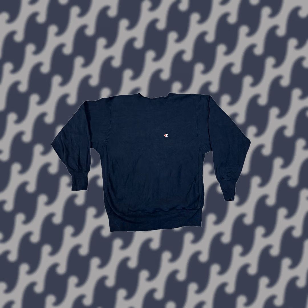 Champion VINTAGE Champion Reverse Weave Crewneck Sweater Navy Blue XL Men Crew Neck Sweatshirt Regular Fit Blank Modern Essential 80s Theme Size US XL / EU 56 / 4 - 1 Thumbnail