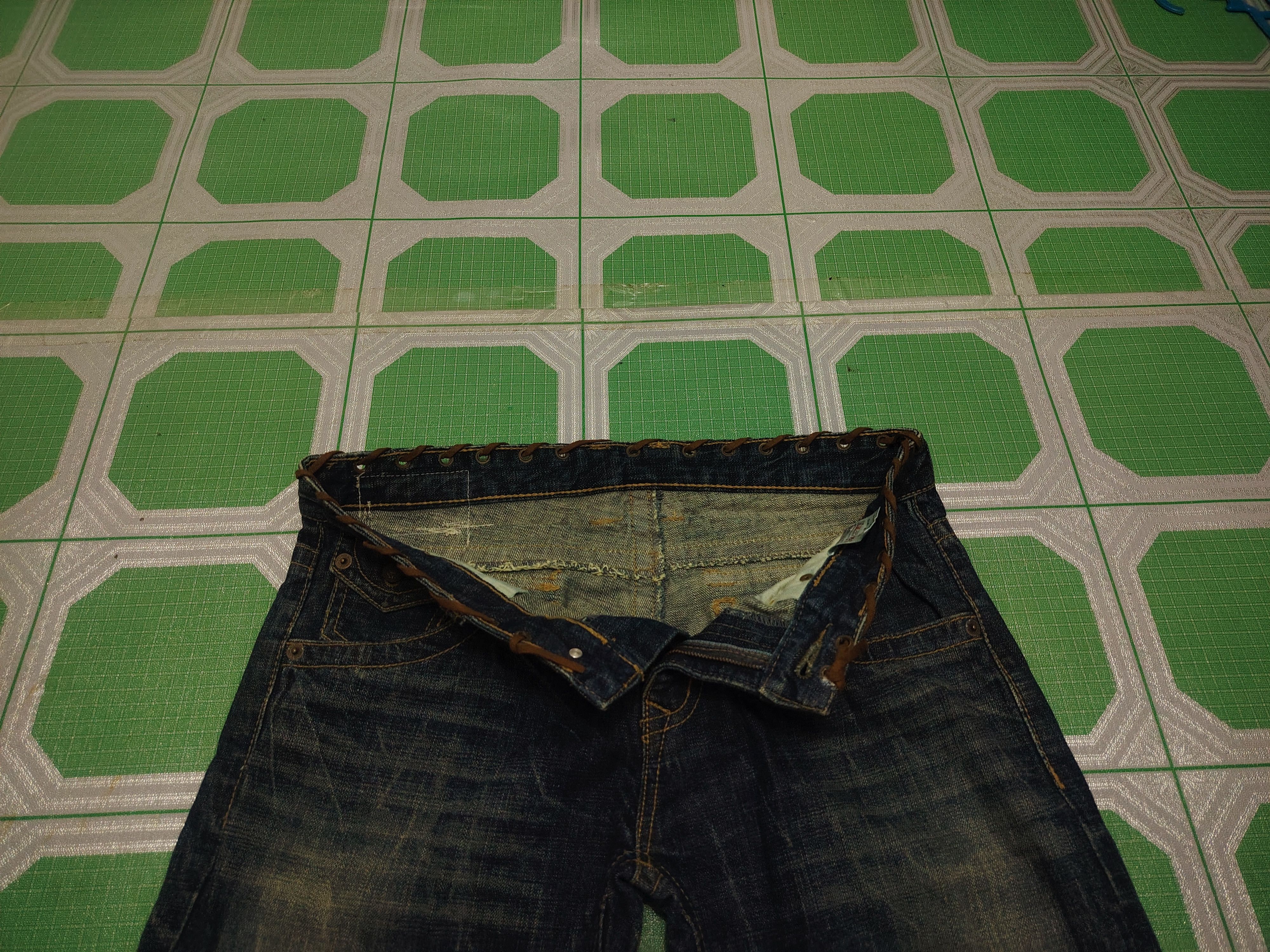 Who Decides War Japanese Army of no! Lace Waist & pocket Flared Jeans Size US 33 - 7 Thumbnail