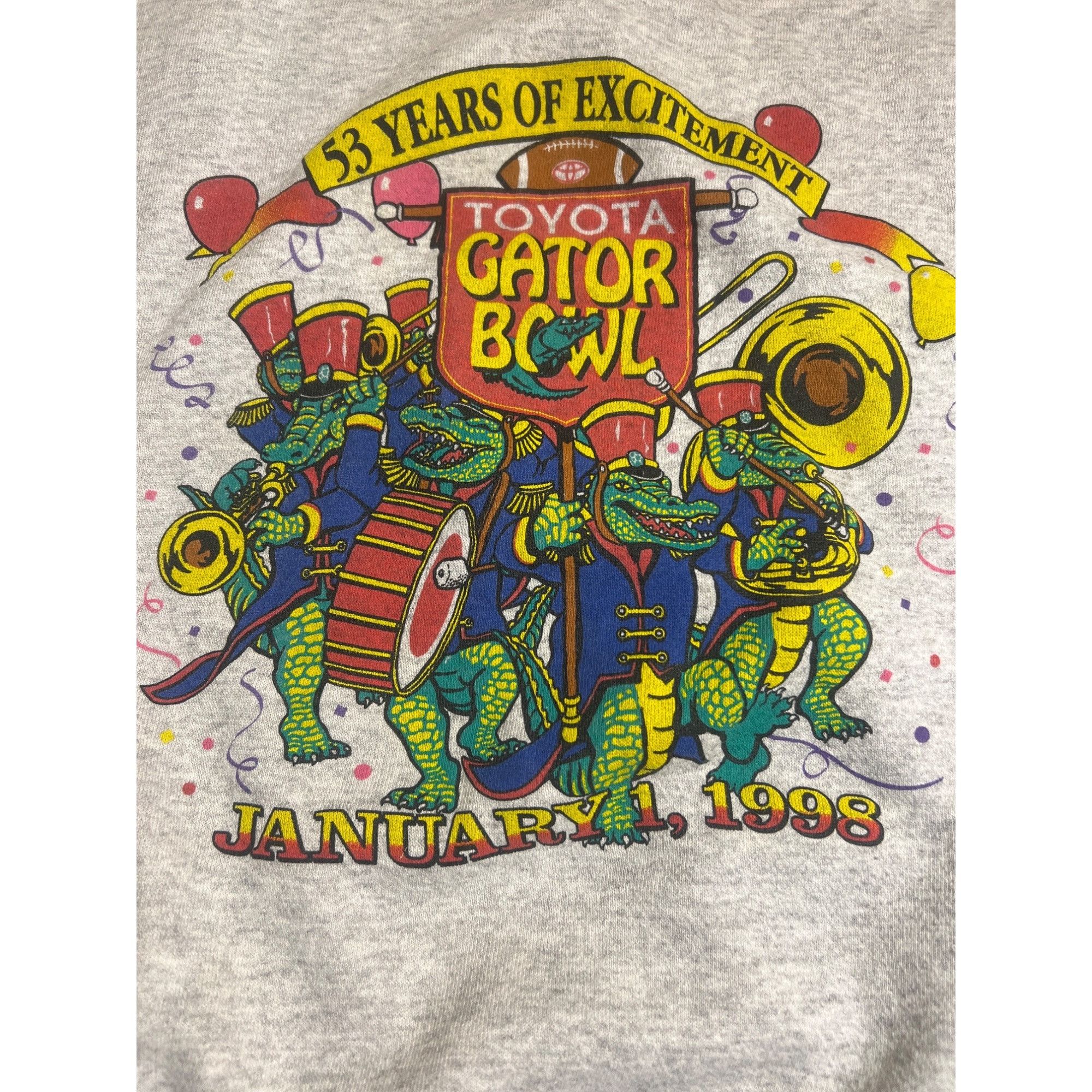 Vintage Vintage 1998 Toyota Gator Bowl Sweatshirt 53 Yr Excellence B Size US XXL / EU 58 / 5 - 4 Thumbnail