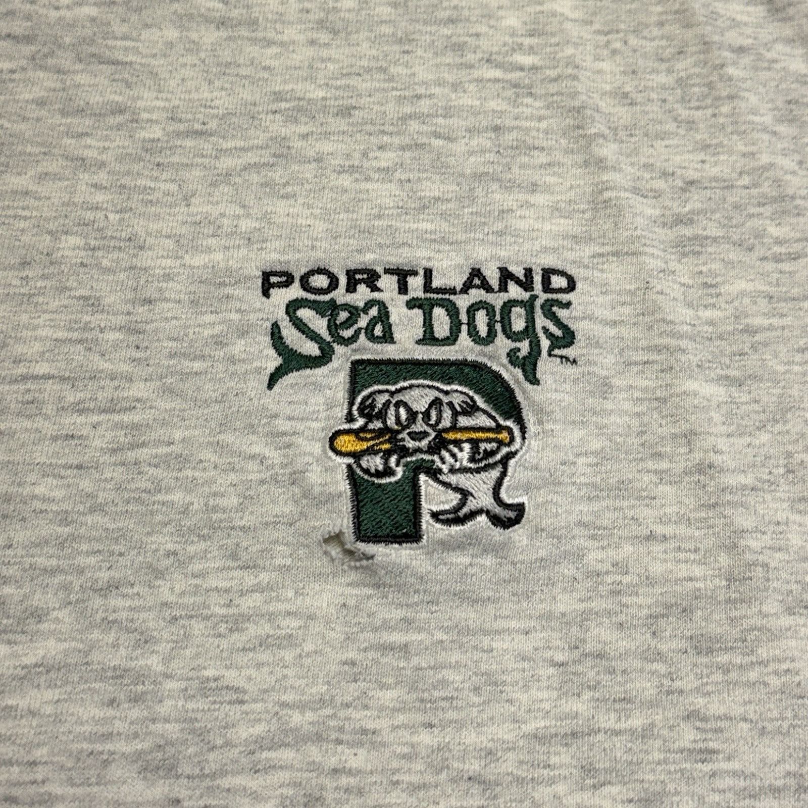 Vintage Vintage Portland Sea Dogs T Shirt Mens 2XL Gray Minor League Size US XXL / EU 58 / 5 - 5 Thumbnail