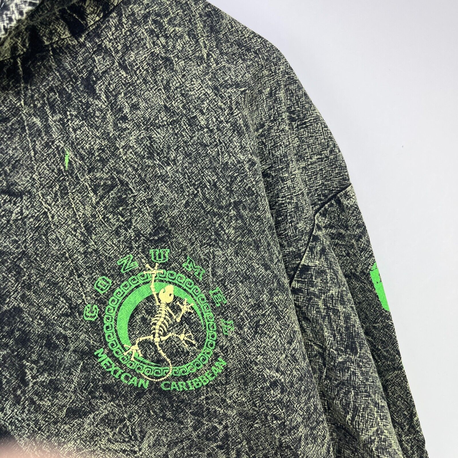 Lululemon × Vintage Vintage 90s Bones Lizard Cozumel Mexico Hooded Zip up 2XL Size US XXL / EU 58 / 5 - 8 Thumbnail