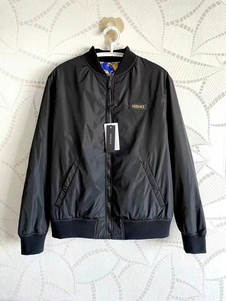 Versace Versace Reversible baroque print padded zip jacket jacket Size US M / EU 48-50 / 2 - 3 Thumbnail