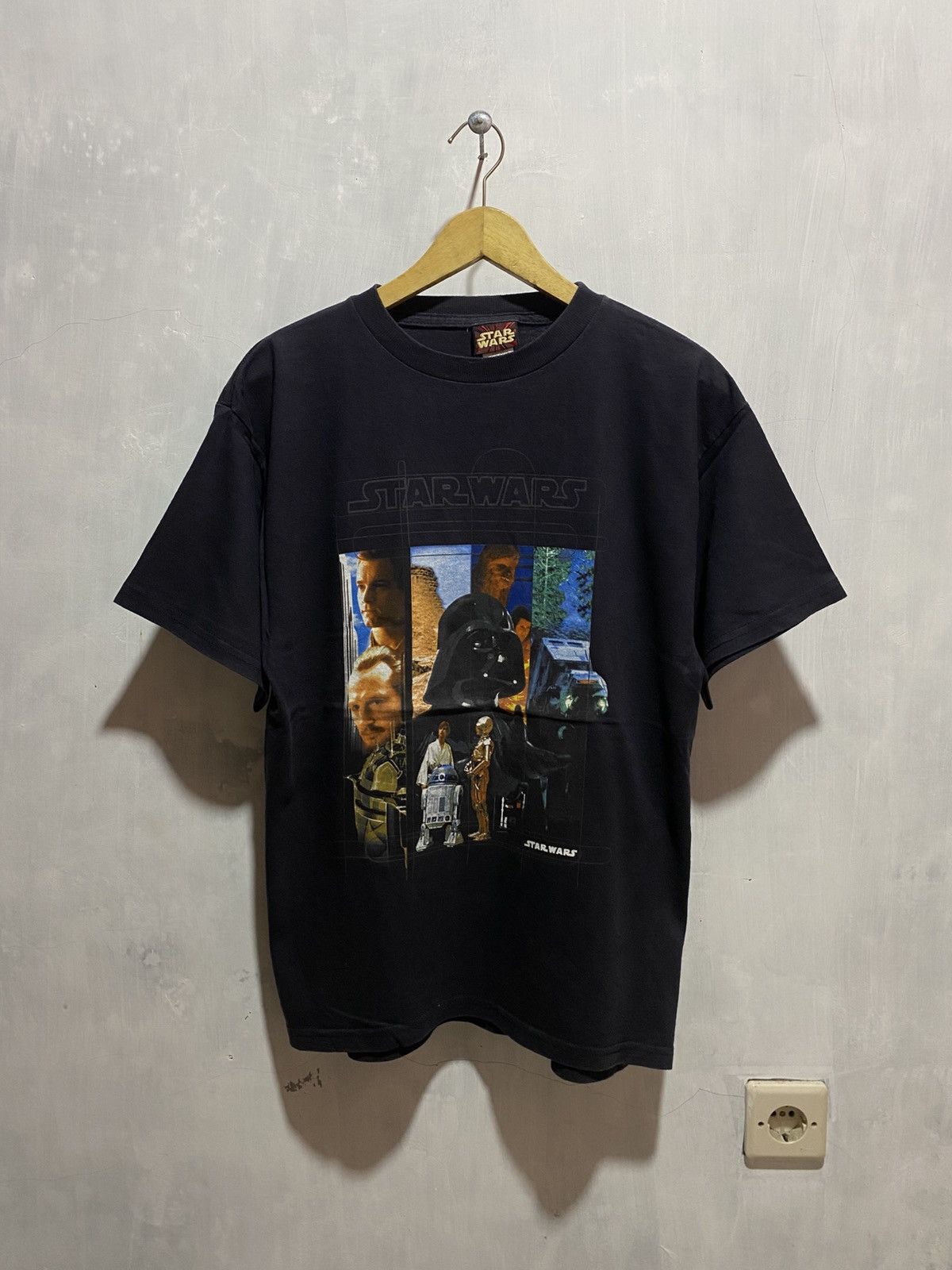 Star Wars Vintage star wars various cast members tshirt Size US M / EU 48-50 / 2 - 1 Thumbnail