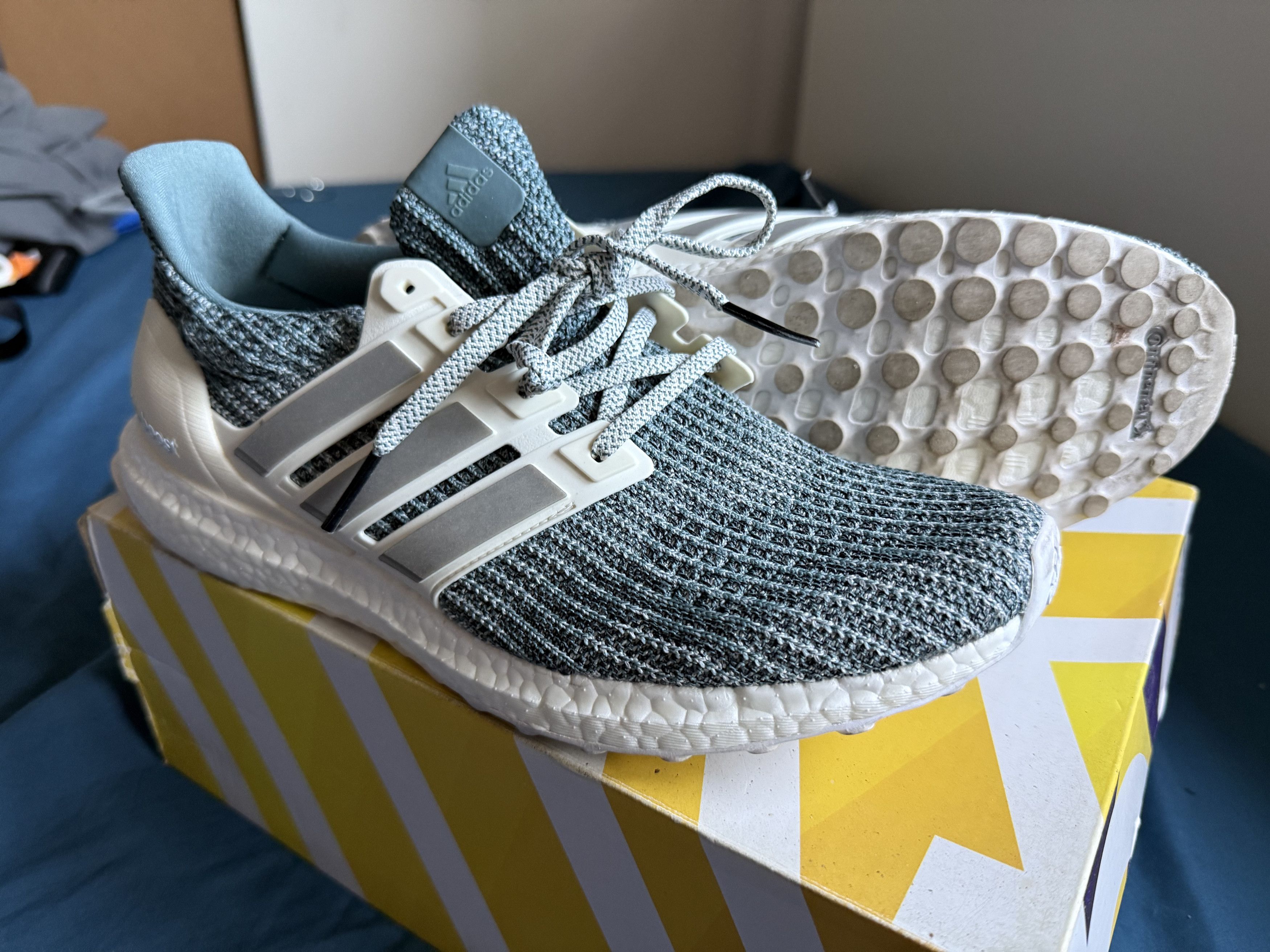 Adidas Adidas Ultraboost Ultra Boost 4.0 Parley/Cloud White CM8272 Size US 10 / EU 43 - 1 Thumbnail