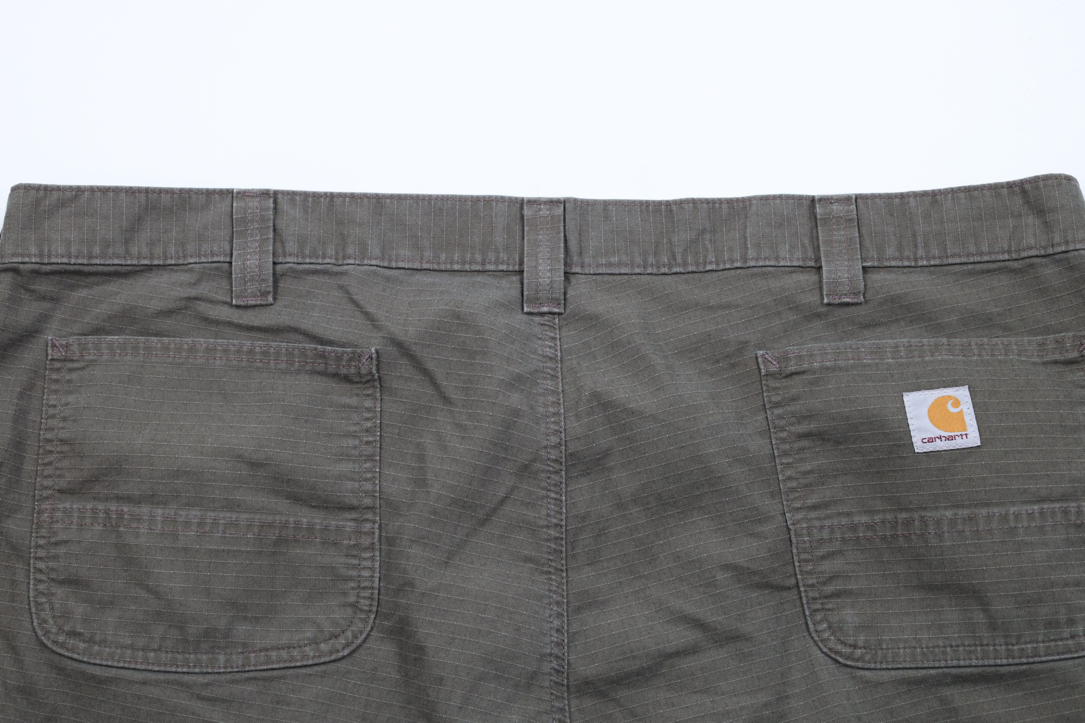 Carhartt × Vintage Vintage Y2K Carhartt Relaxed Fit Ripstop Cargo Shorts Green Size US 44 / EU 60 - 11 Thumbnail