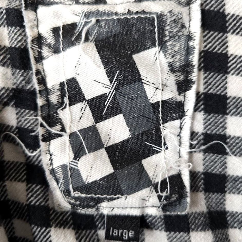 Vintage Current Checked Shirt Mens Size Large Black White Plaid Skater Surf & Skate Shirt Size US L / EU 52-54 / 3 - 6 Thumbnail
