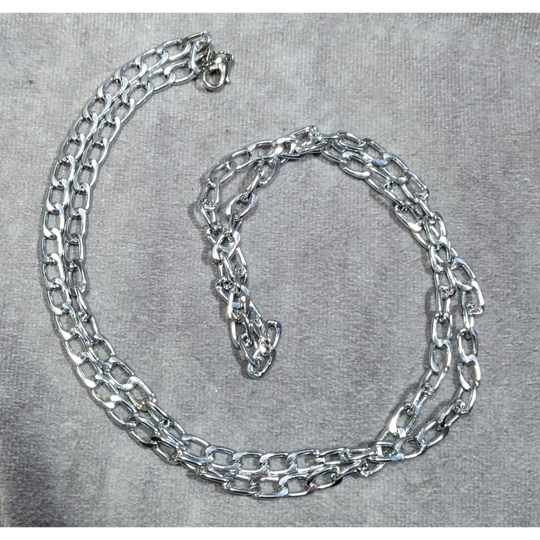 Other Bright Silver Tone Lightweight Aluminum Chain Necklace Size ONE SIZE - 6 Thumbnail