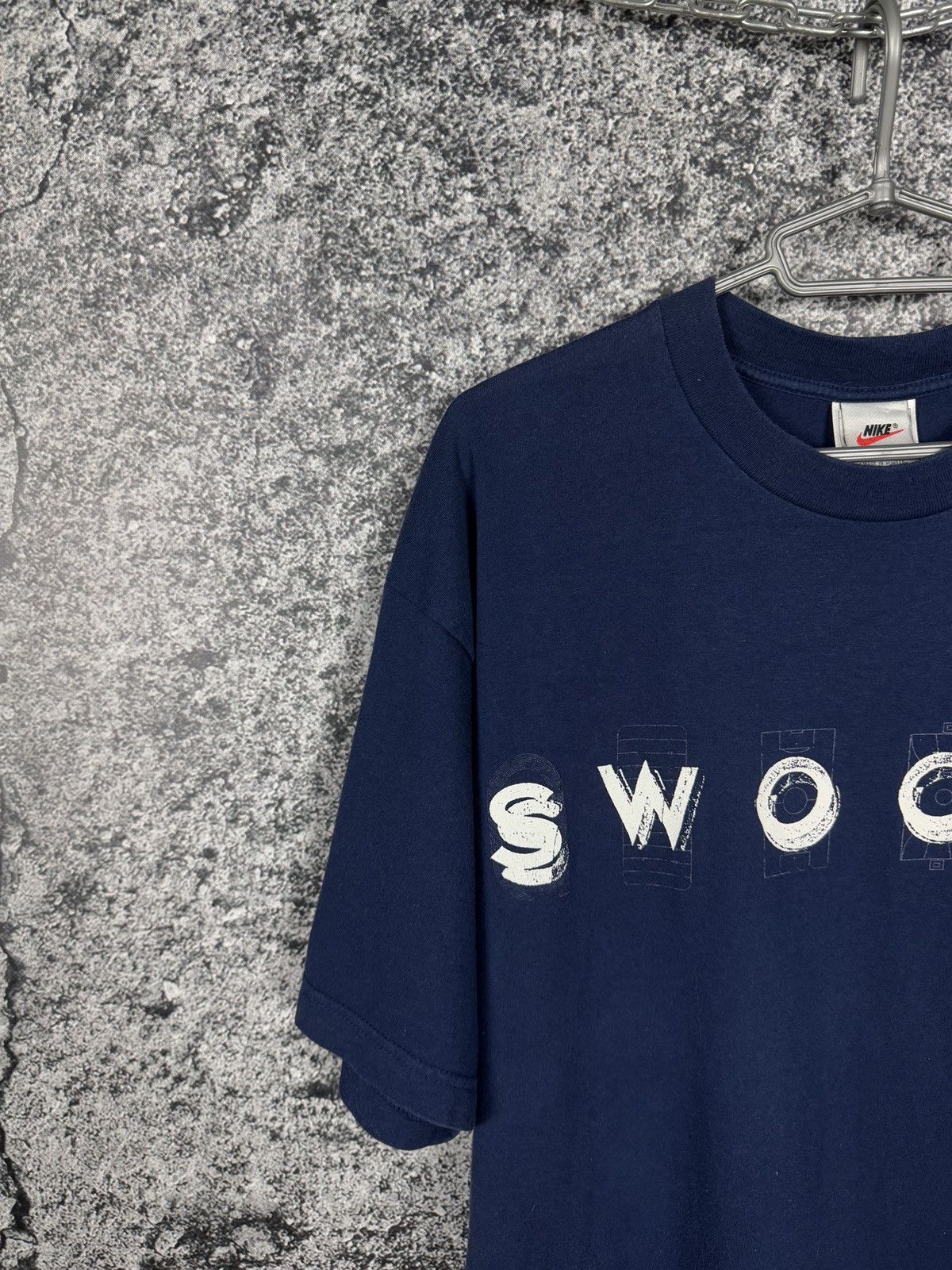 Nike Men’s Nike Big Swoosh Vintage 90s Logo T-Shirt Retro Size L Size US L / EU 52-54 / 3 - 3 Thumbnail