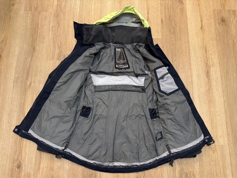 Helly Hansen Helly Hansen Offshore Helly Tech Protection Sailing JacketM Size M / US 6-8 / IT 42-44 - 3 Thumbnail