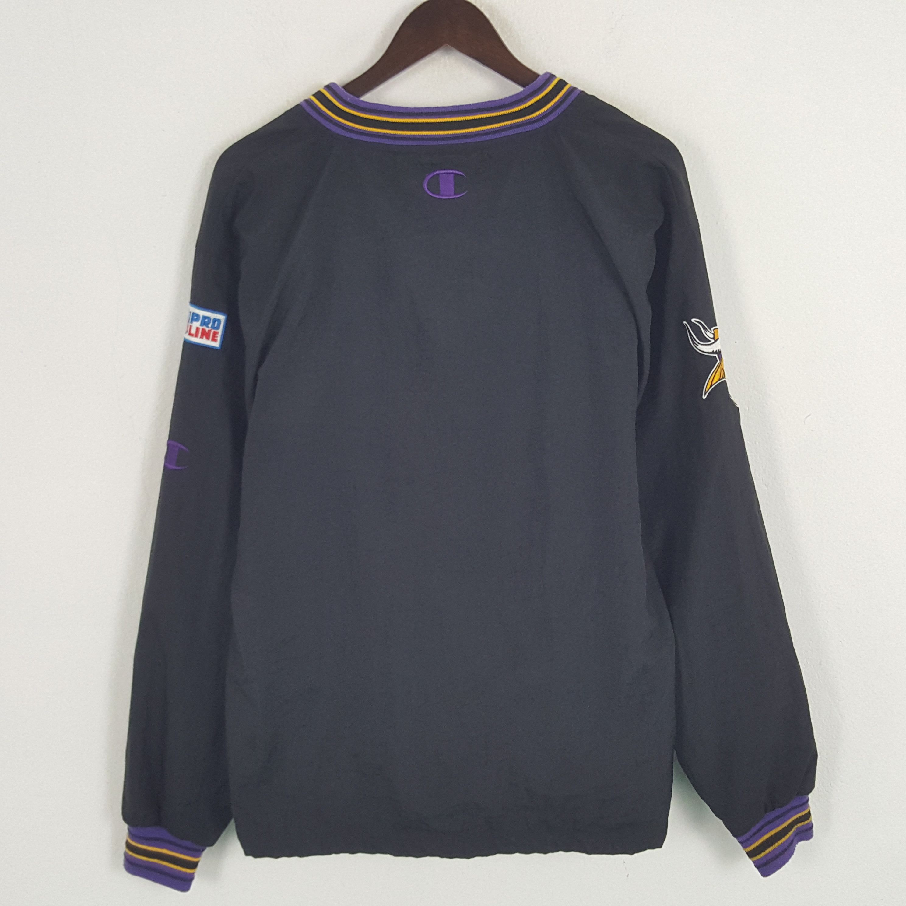 Champion × NFL × Vintage Vintage NFL X Champion Minnesota Vikings Jacket Size US XL / EU 56 / 4 - 3 Thumbnail