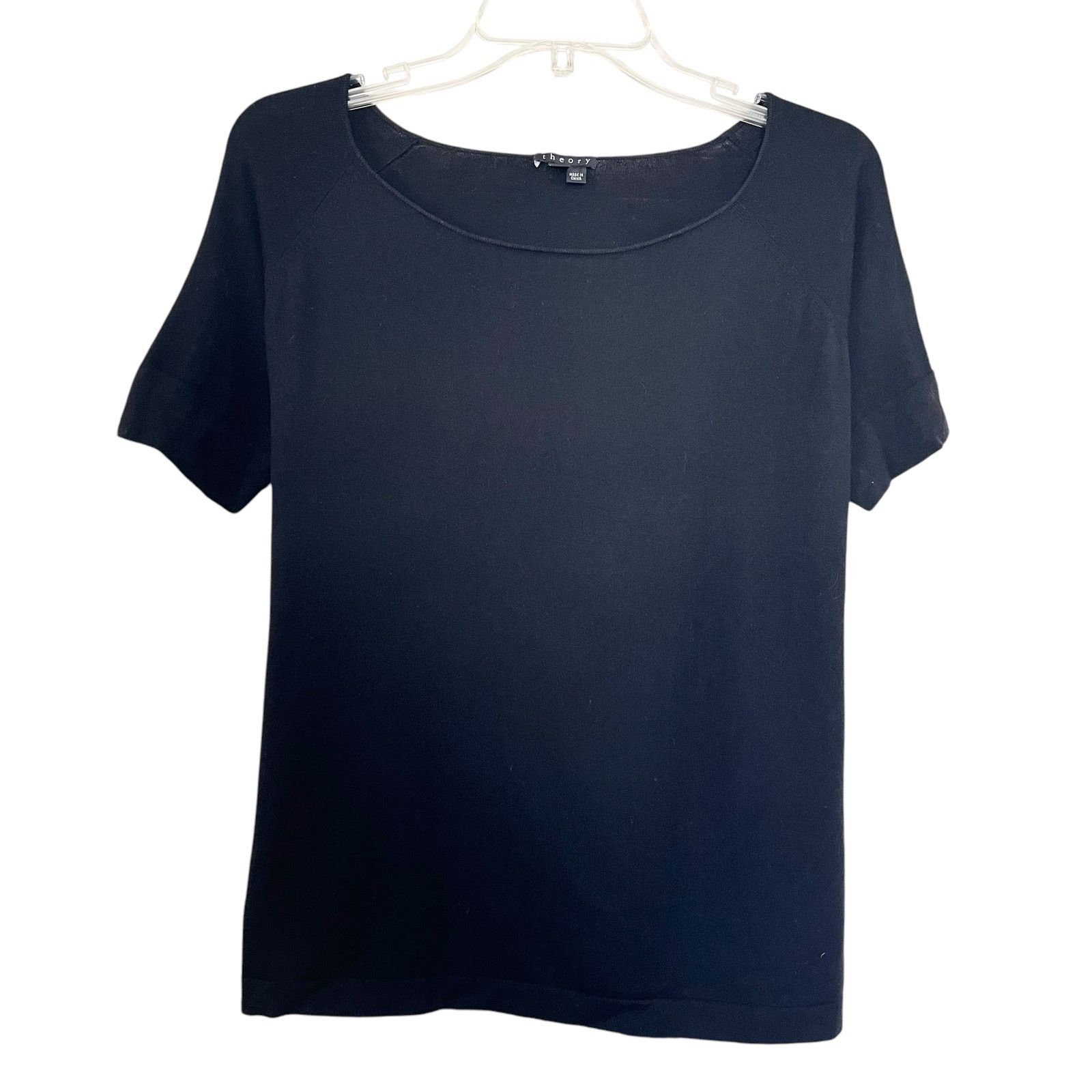 Theory Theory Solid Black Merino Wool Short Sleeve Tie Waist Top Size S / US 4 / IT 40 - 1 Thumbnail