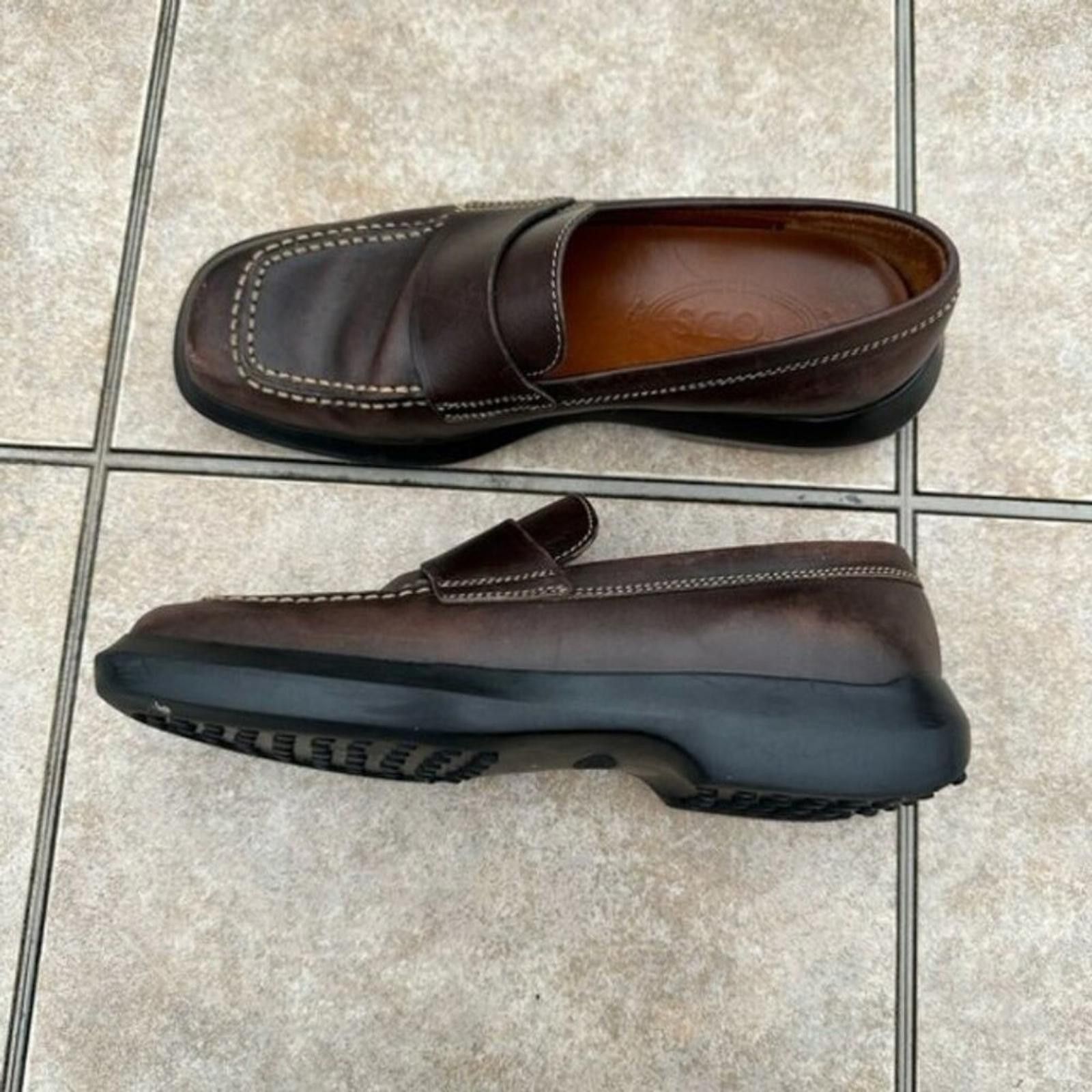 Tod's Tod's Women's Brown Leather Driving Loafers Size US 8 / IT 38 - 2 Thumbnail