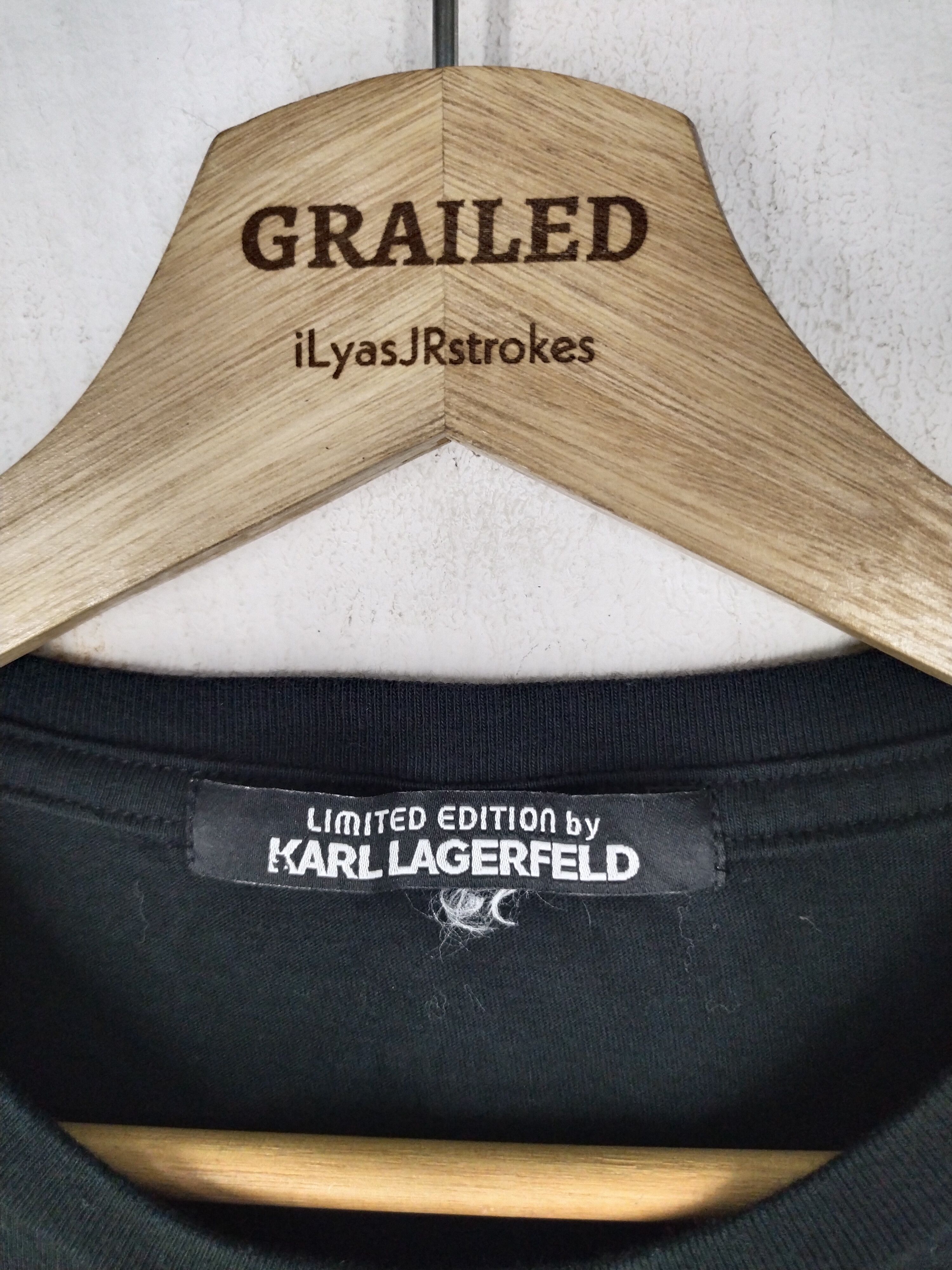 Karl Lagerfeld Karl Lagerfeld Black Tee Size US S / EU 44-46 / 1 - 12 Thumbnail