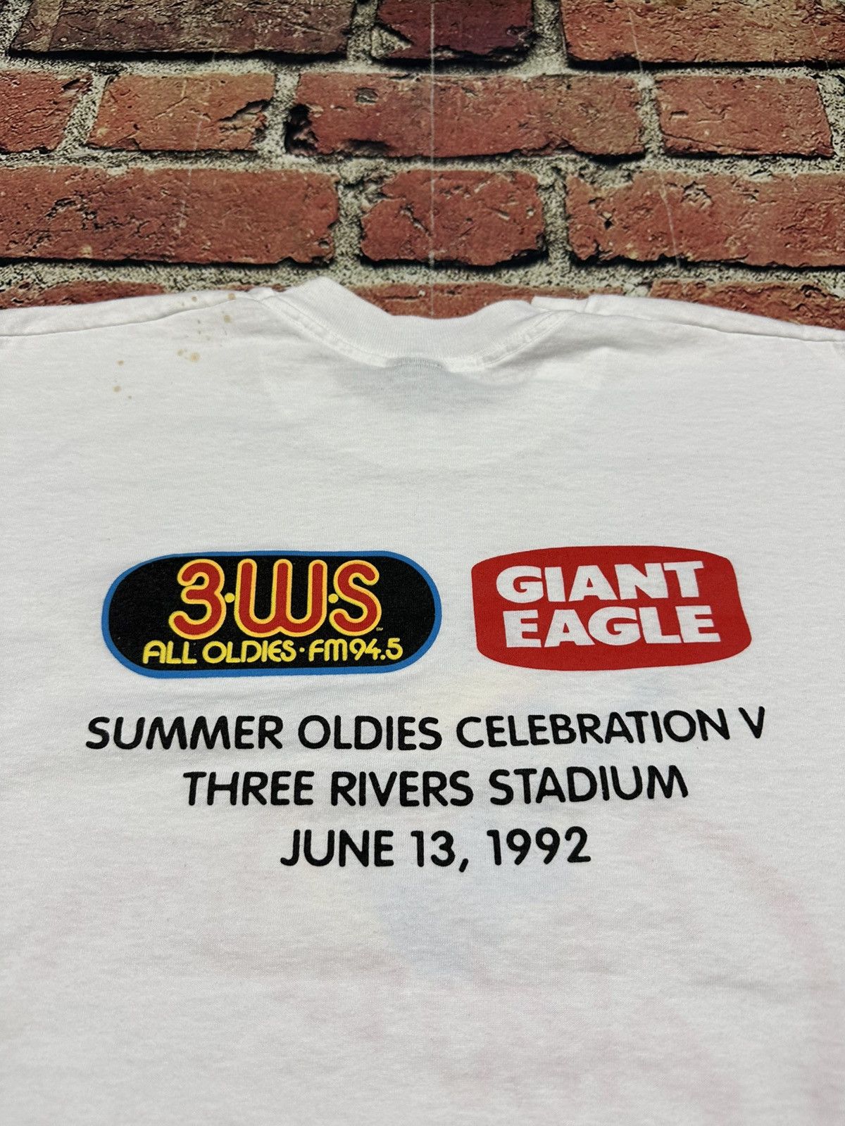 Other Vintage 1992 Summer Oldies Three Rivers Tee 3WS 94.5 Radio Size US L / EU 52-54 / 3 - 4 Thumbnail