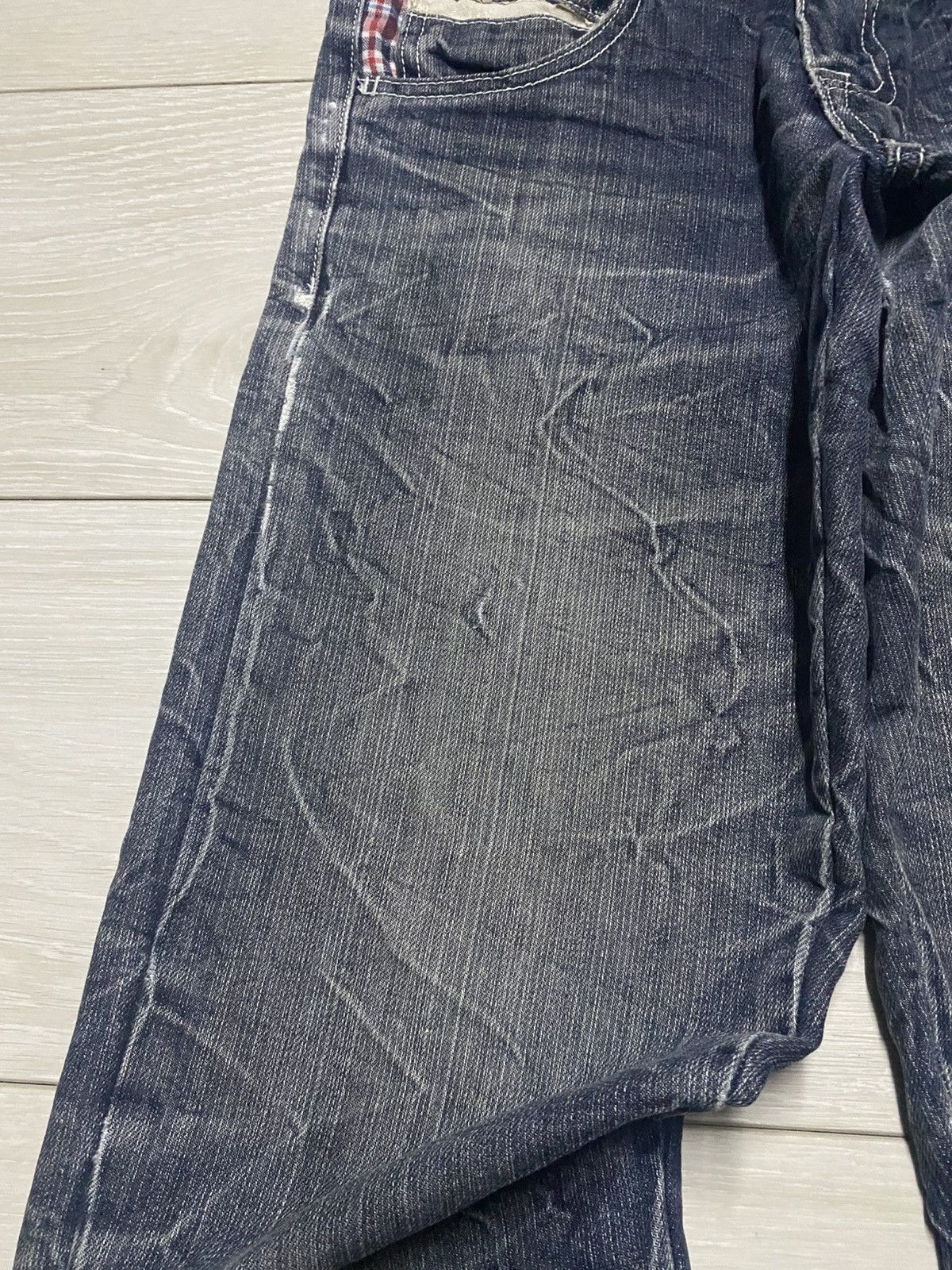 Universal Studios Vintage BA Tsu Studio Thunder Wash Print Distressed Slim Fit Size US 28 / EU 44 - 10 Thumbnail