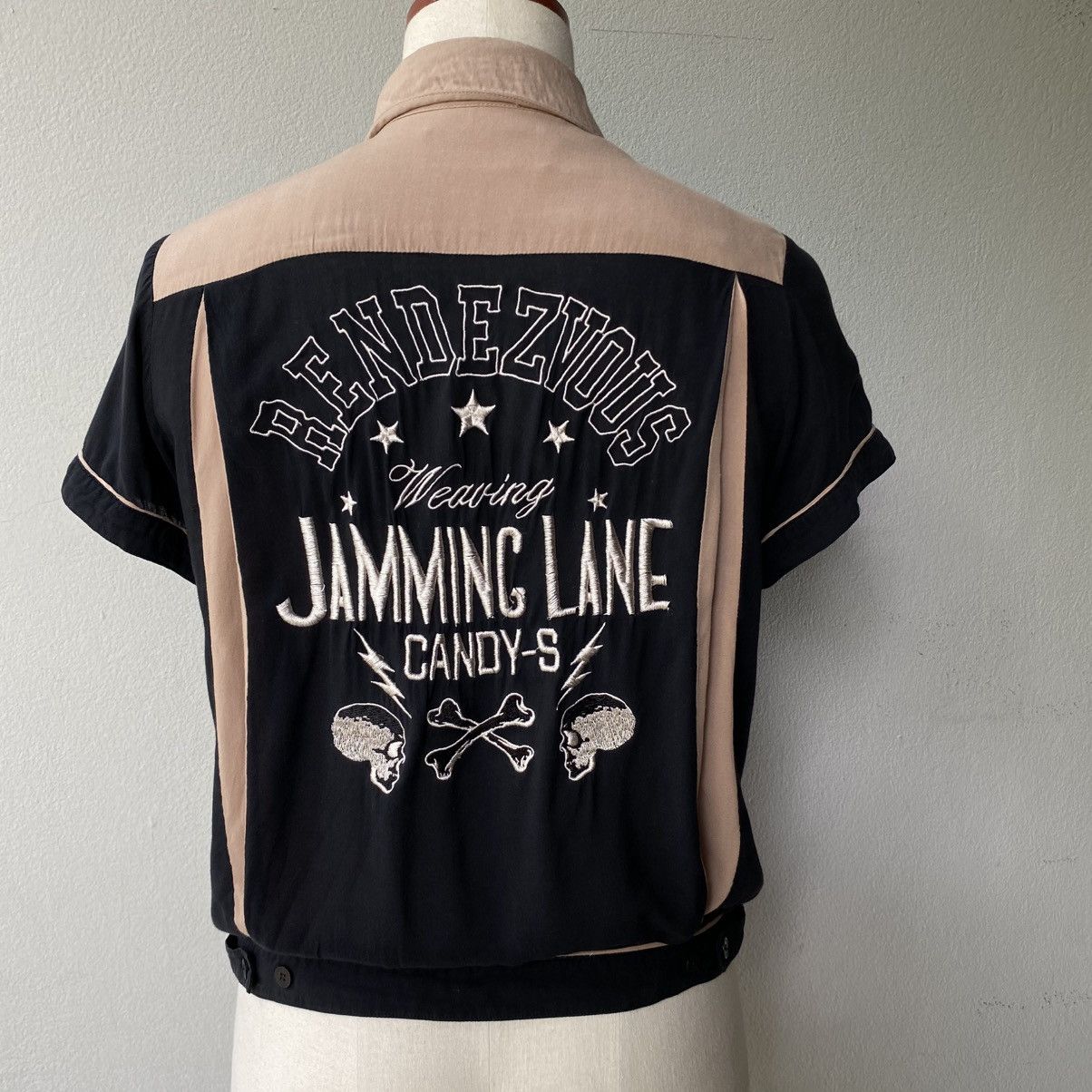 Japanese Brand Candy Stripper Jamming Lane Embroidered Bowling Shirt Size US M / EU 48-50 / 2 - 14 Thumbnail