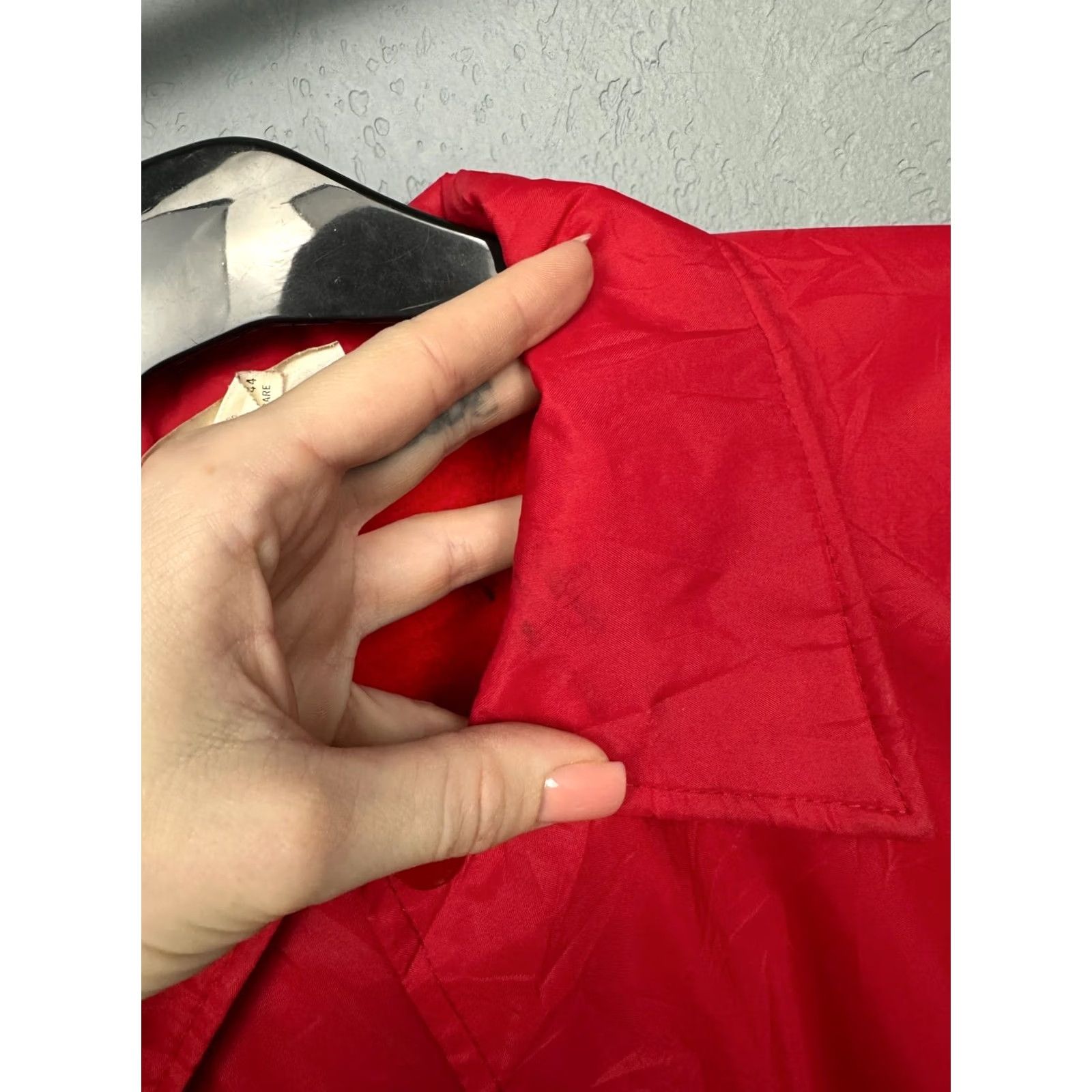 Vintage Hartwell 90s Vintage Mens Satin Jacket Made In USA L Red Hartwell Jacket Mens 90s Vintage Satin Nylon Zip? Snap Size US L / EU 52-54 / 3 - 3 Thumbnail
