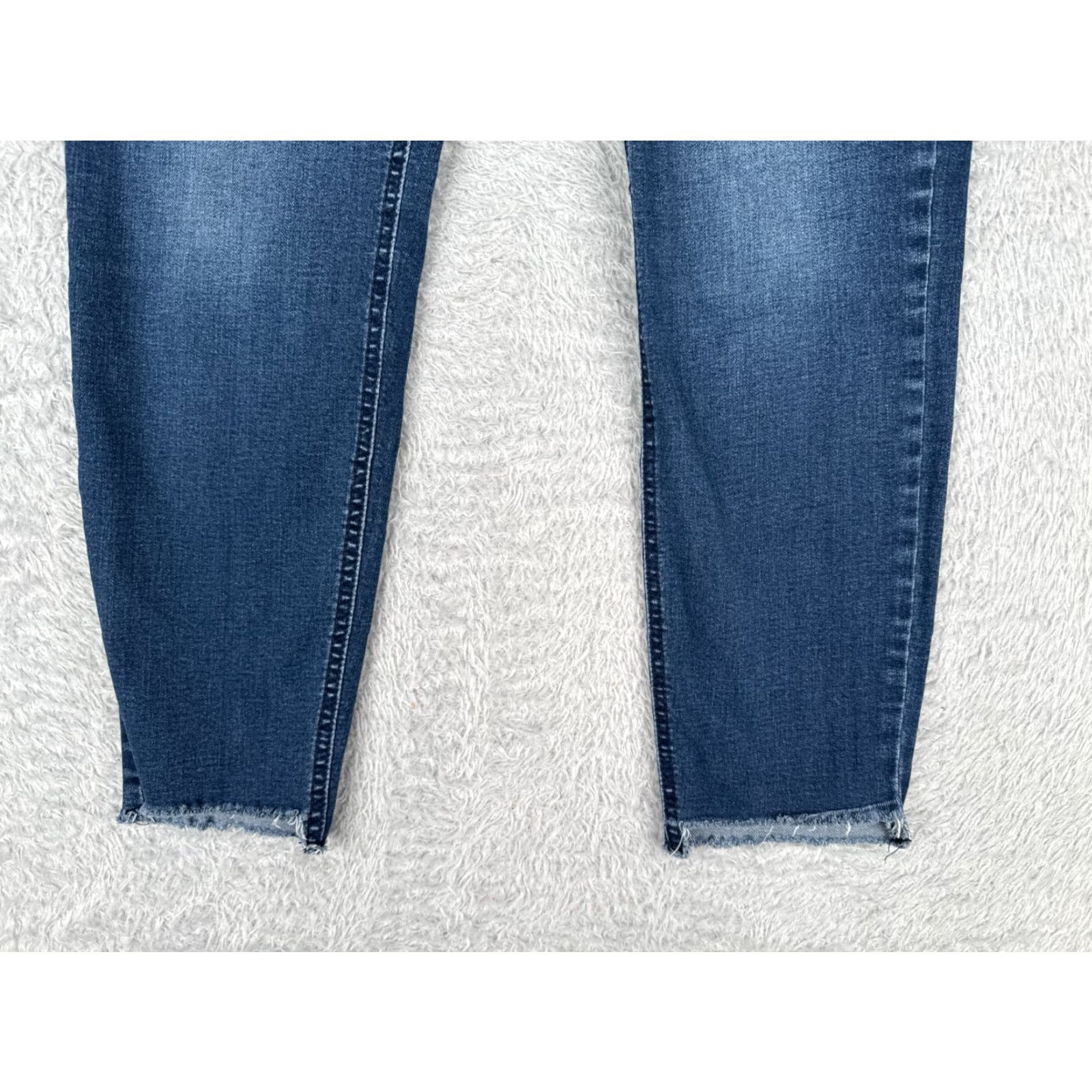Old Navy Old Navy Rockstar Super Skinny Jeans Womens 12 Blue Denim Mid Rise 30x24 Distressed Retro Size 34" / US 12 / IT 48 - 2 Thumbnail