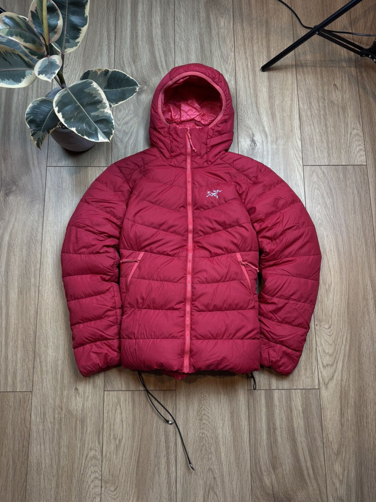 Arc'teryx Vintage ARCTERYX Puffer Duck Down Classic Rare jacket Size M / US 6-8 / IT 42-44 - 1 Thumbnail