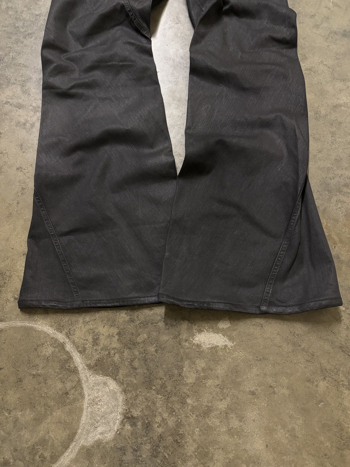 Rick Owens Rick Owens FW24 SBW Waxed Bias Bootcut Jeans Size US 33 - 3 Thumbnail