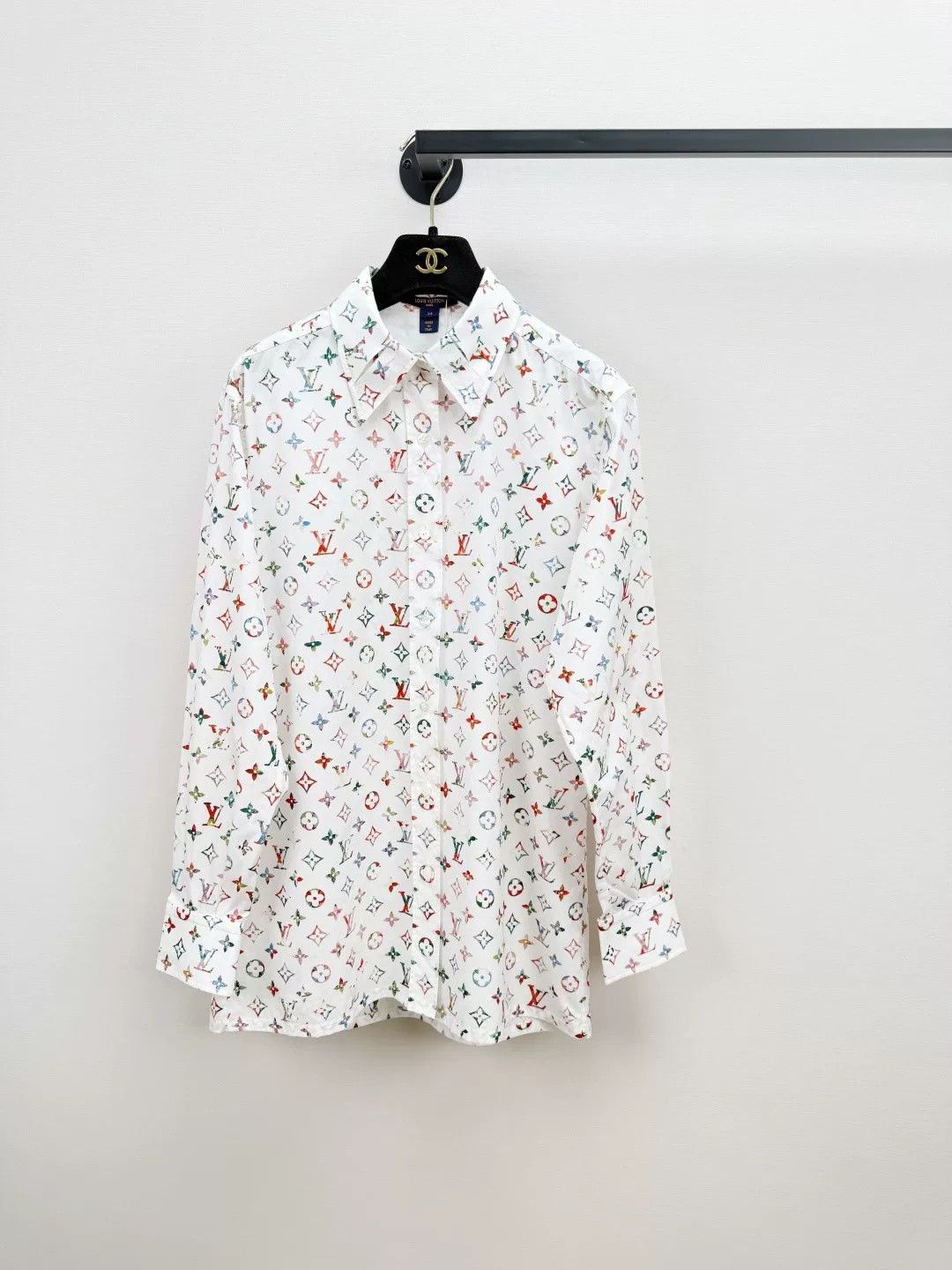 Louis Vuitton Louis Vuitton Printed Button Up Shirt Size US L / EU 52-54 / 3 - 1 Thumbnail