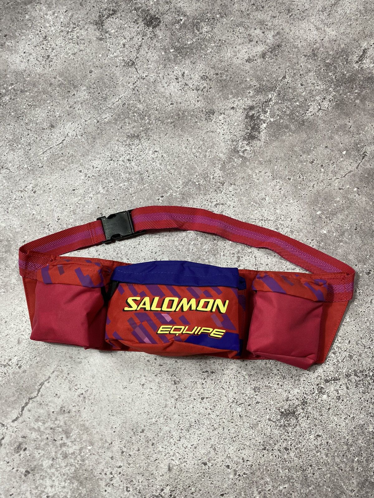 Salomon × Vintage Vintage SALOMON Gorpcore sling belt bag Y2K Size ONE SIZE - 2 Thumbnail