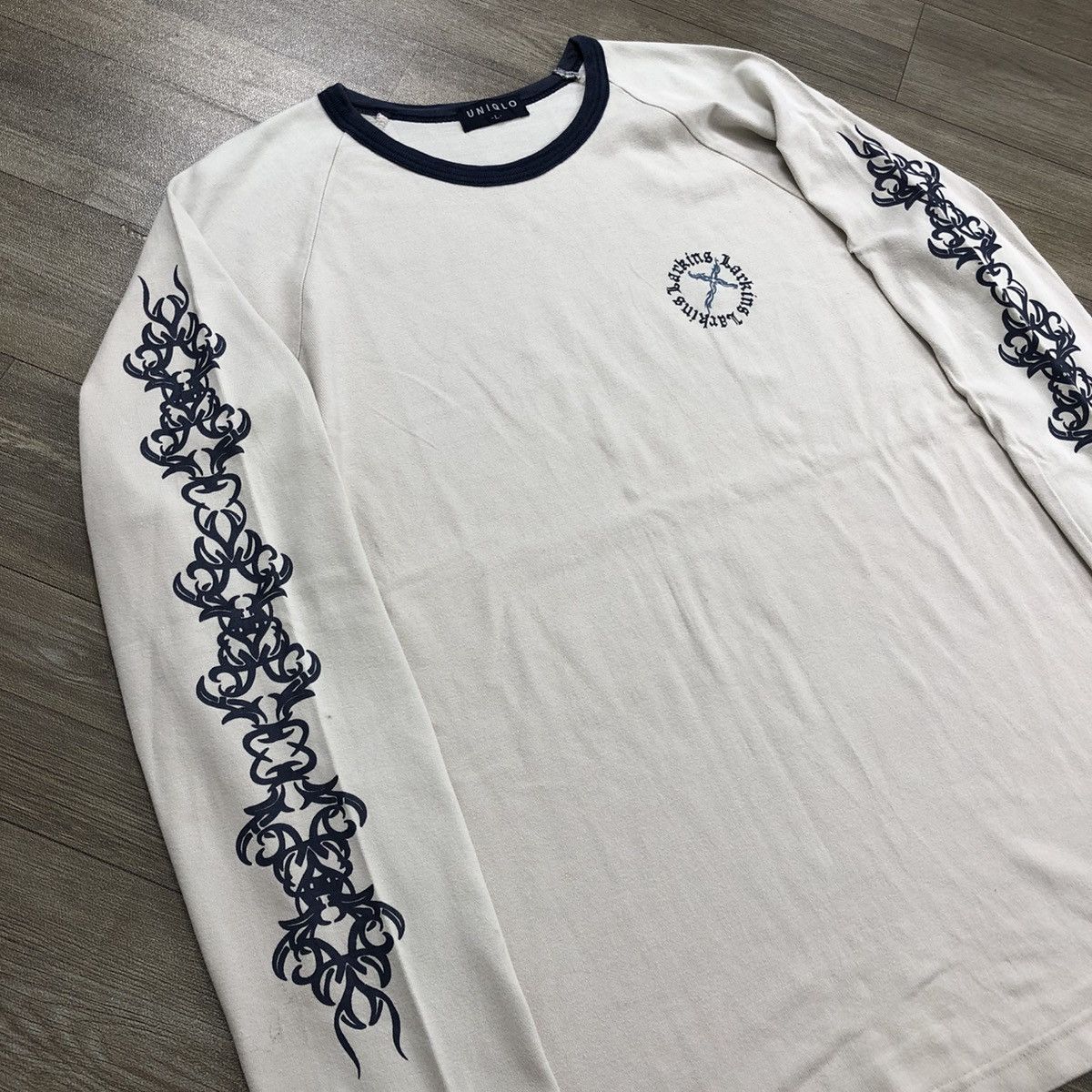 If Six Was Nine × Japanese Brand × Le Grande Bleu (L.G.B.) 1990s Uniqlo Larkins Poem Cross Goa Lgb Style Longsleeve Size US M / EU 48-50 / 2 - 4 Thumbnail
