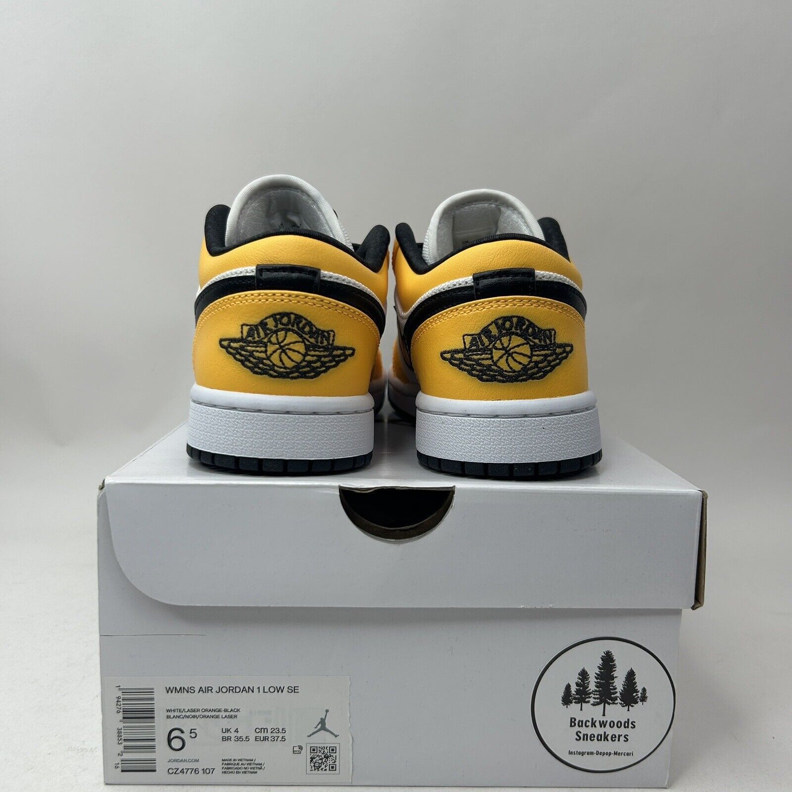 Nike Nike Jordan 1 Retro Low SE WMNS “Laser Orange” 2023 Size US 6.5 / IT 36.5 - 4 Thumbnail