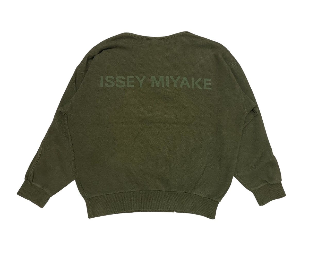 Issey Miyake 1990s ISSEY MIYAKE FADED EARTH TONE FOREST GREEN CREWNECK Size US L / EU 52-54 / 3 - 1 Thumbnail