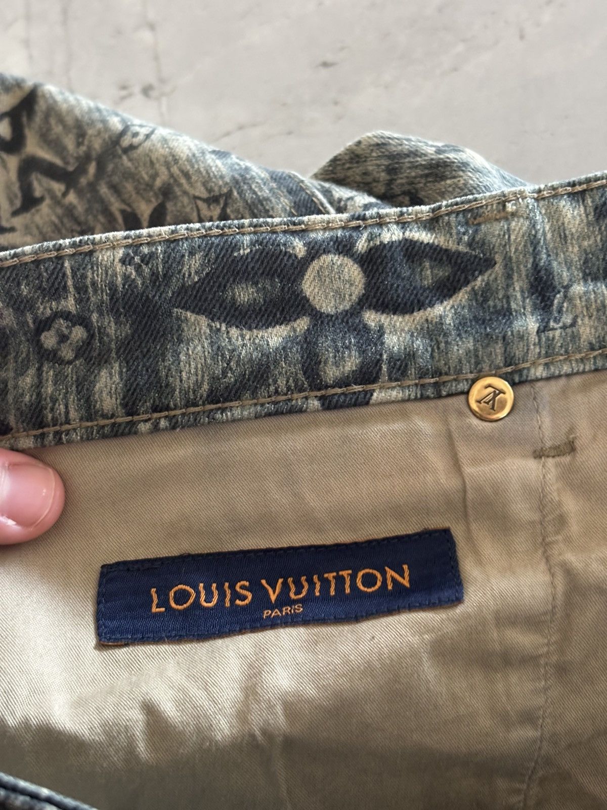 Louis Vuitton Louis Vuitton Monogram Tailored Jeans Size US 33 - 11 Thumbnail