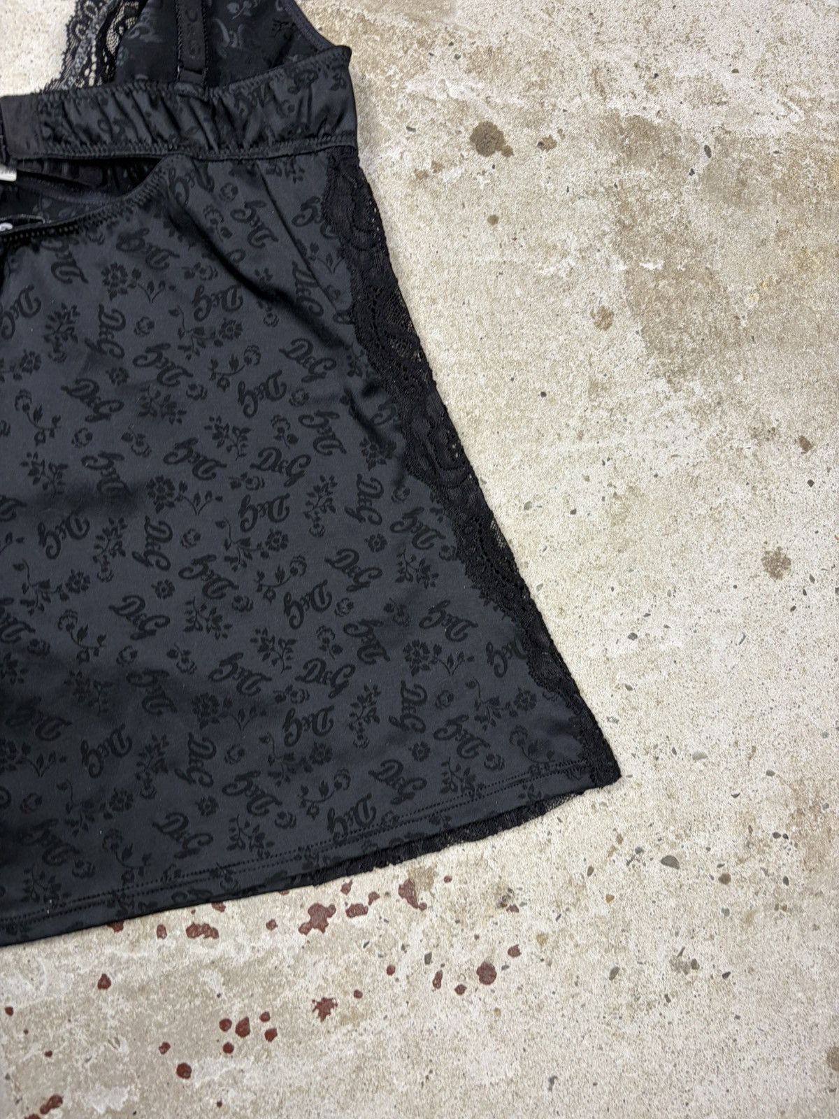 Dolce & Gabbana 2000s Dolce & Gabbana Underwear Lace Trims Flower Embroidery Size L / US 10 / IT 46 - 12 Thumbnail