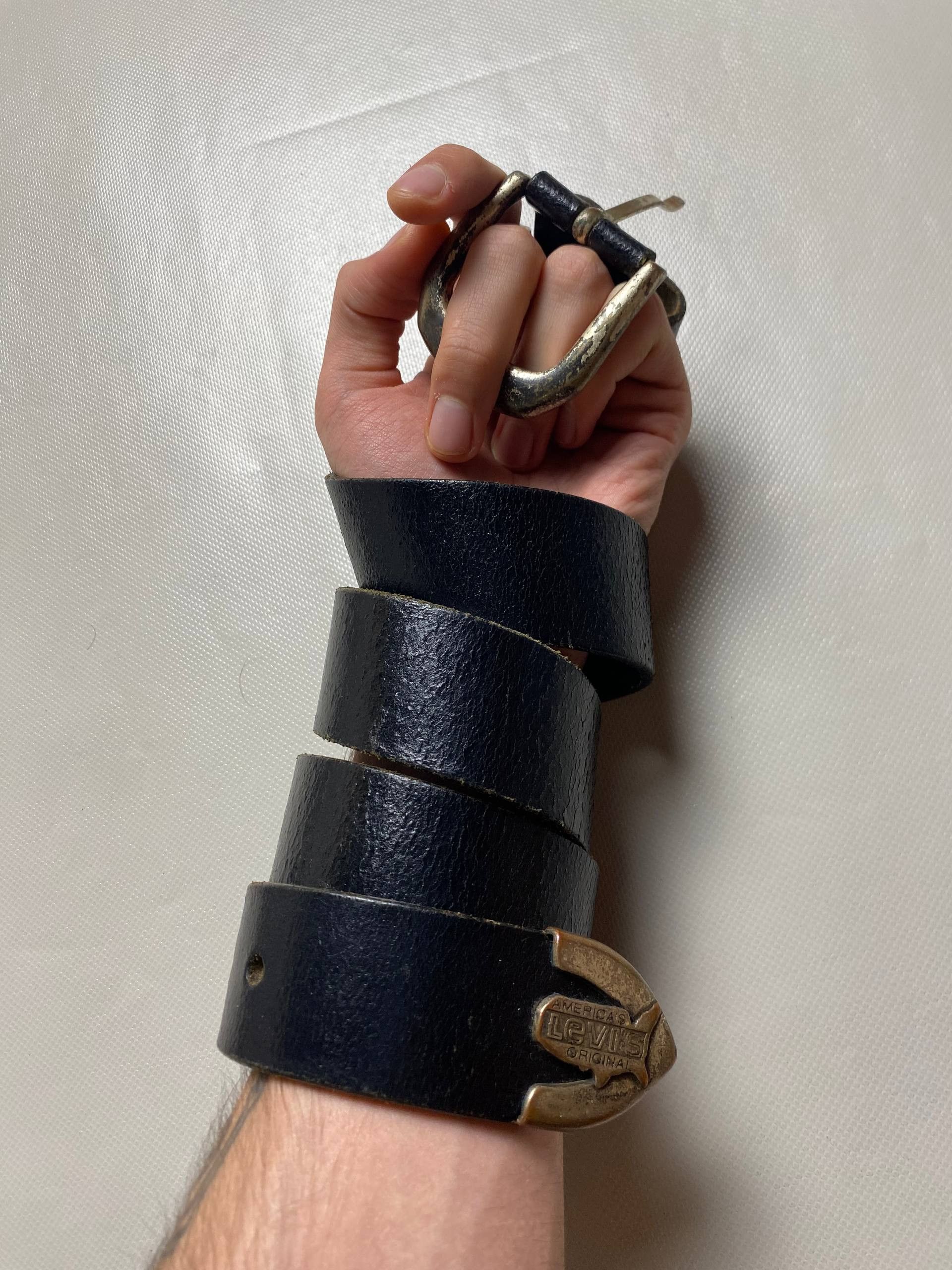Levi's Levis Vintage 90s Leather Belt Size ONE SIZE - 1 Thumbnail