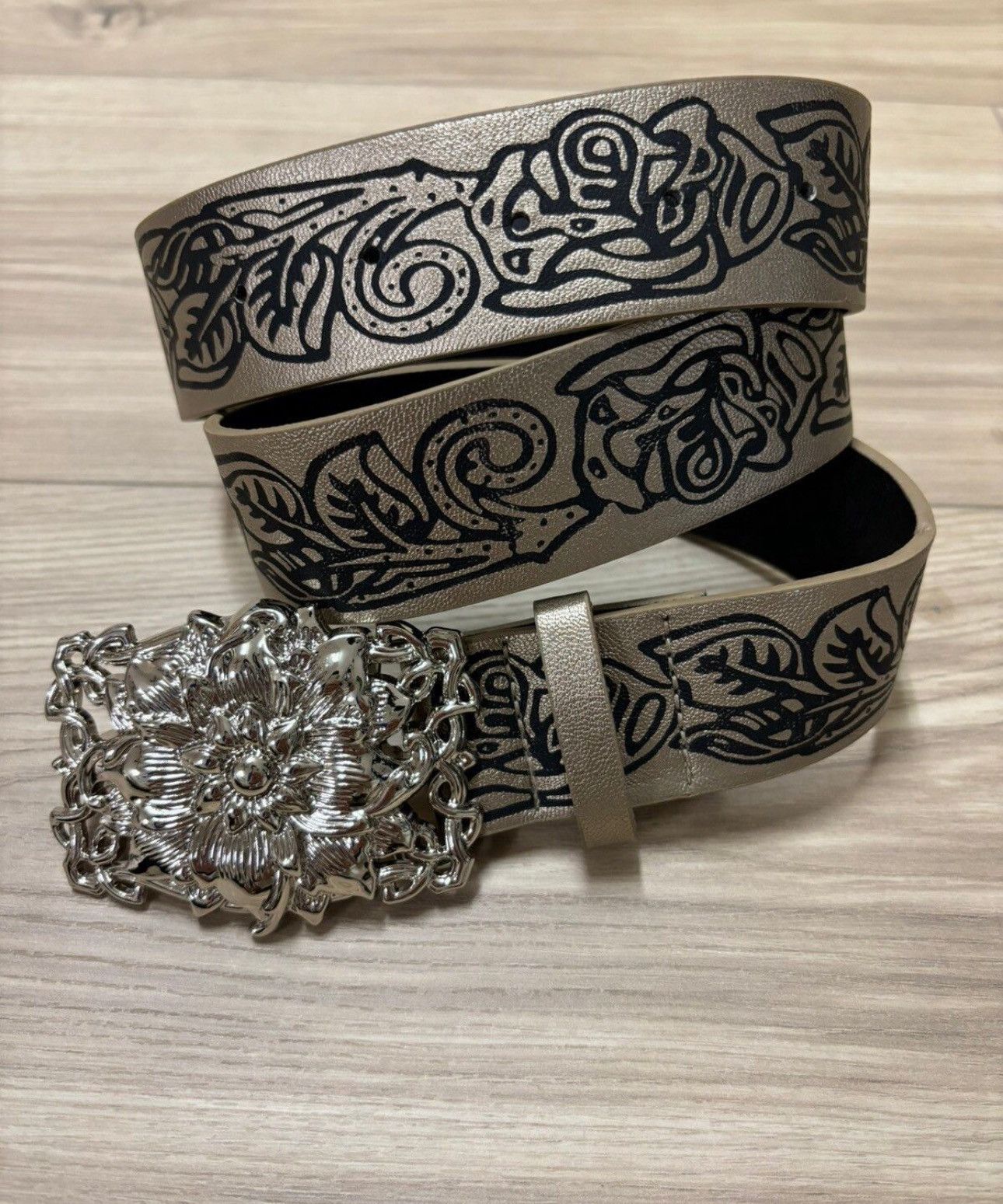 Leather Rose Buckle PU Leather Belt Size ONE SIZE - 1 Thumbnail