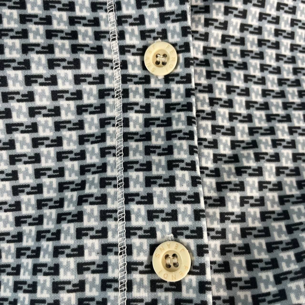 Fendi Fendi Monogram Button Down Shirt Size S / US 4 / IT 40 - 3 Thumbnail
