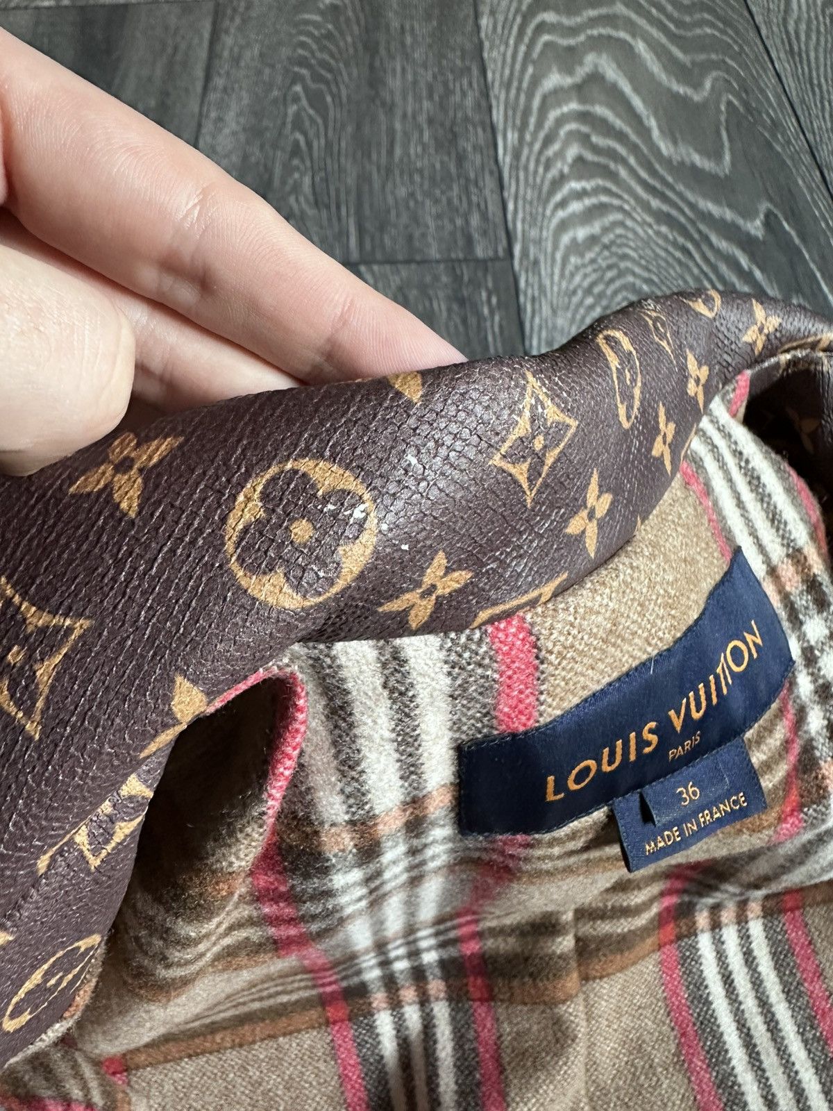 Louis Vuitton louis vuitton silk monogram coat Size XS / US 0-2 / IT 36-38 - 8 Thumbnail