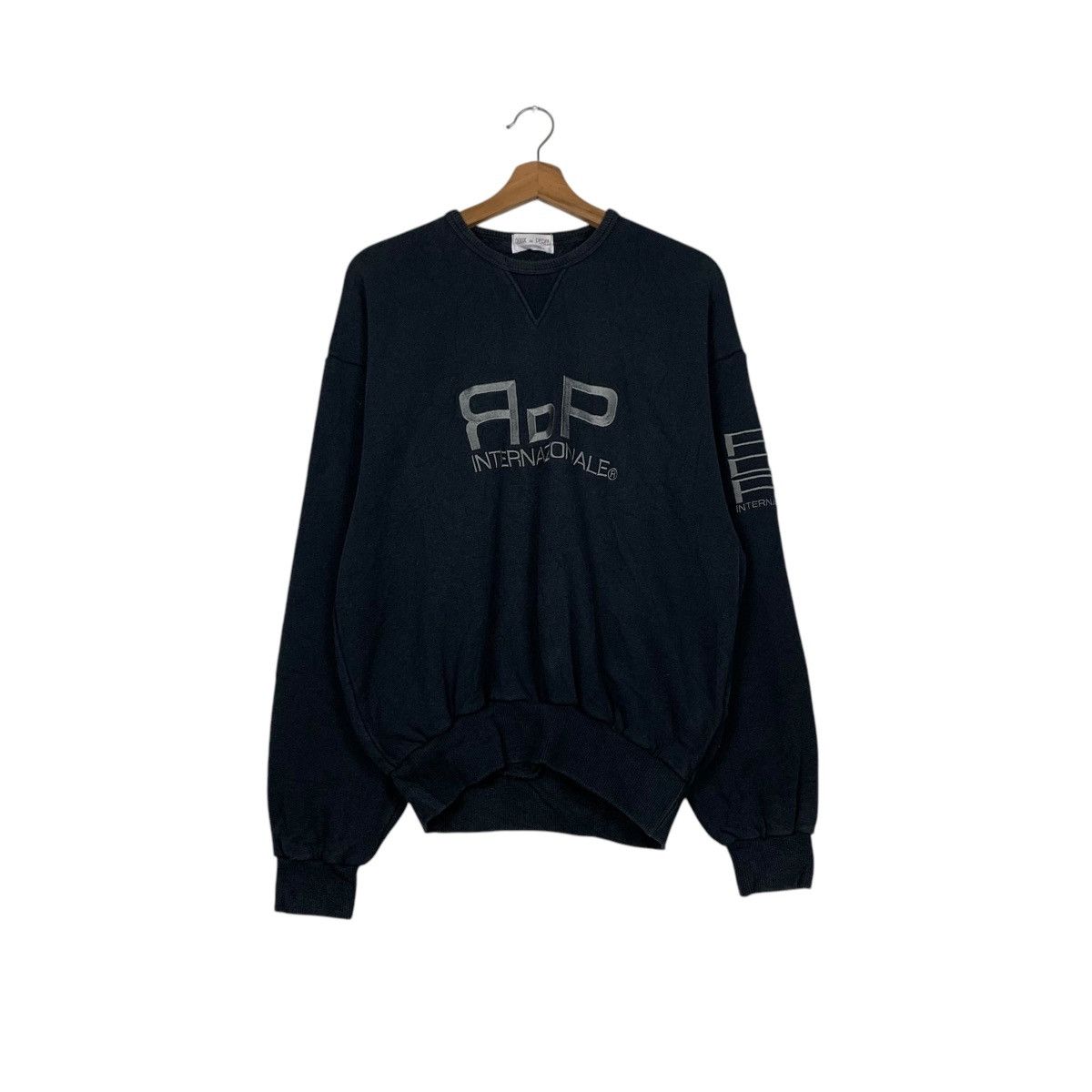 Japanese Brand ROUX DI PERFE Big Logo Crewneck Sweatshirt #2400-C107 Size US S / EU 44-46 / 1 - 1 Thumbnail
