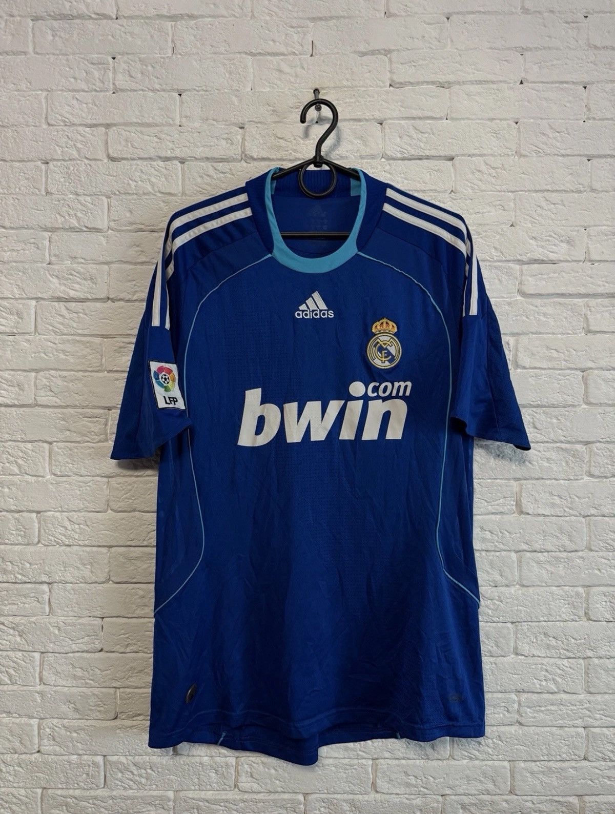 Adidas Adidas Real Madrid 08/09 Away Jersey LFP Sz M Size US M / EU 48-50 / 2 - 1 Thumbnail