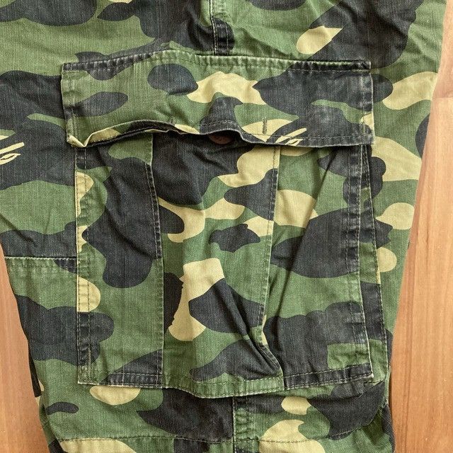 Bape 🔥Vintage🔥 BAPE Green camo cargo shorts NIGO APE ★size S Size US 30 / EU 46 - 5 Thumbnail