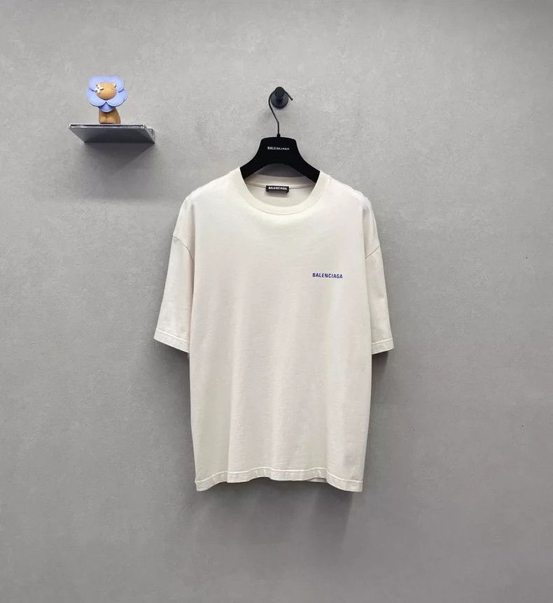 Balenciaga Balenciaga Logo Printed Round Neck Short Sleeve Size US S / EU 44-46 / 1 - 1 Thumbnail