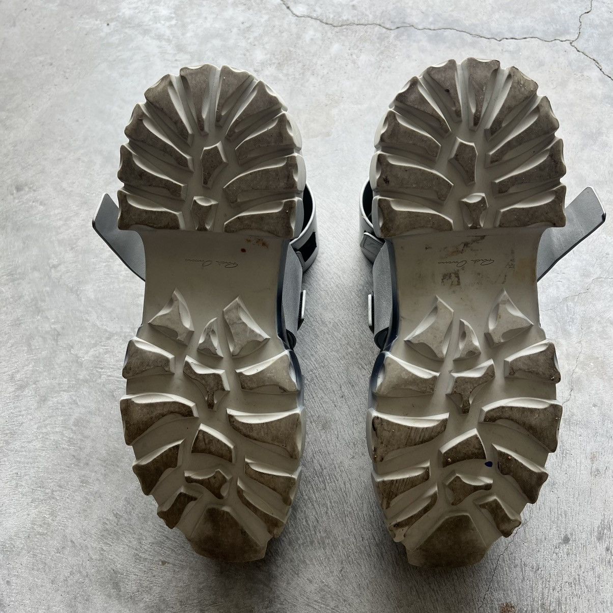 Rick Owens Rick Owens Fw19 Larry tractor sandals Size US 10 / EU 43 - 6 Thumbnail